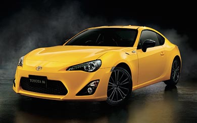 2015 Toyota GT 86 Yellow Limited wallpaper thumbnail.