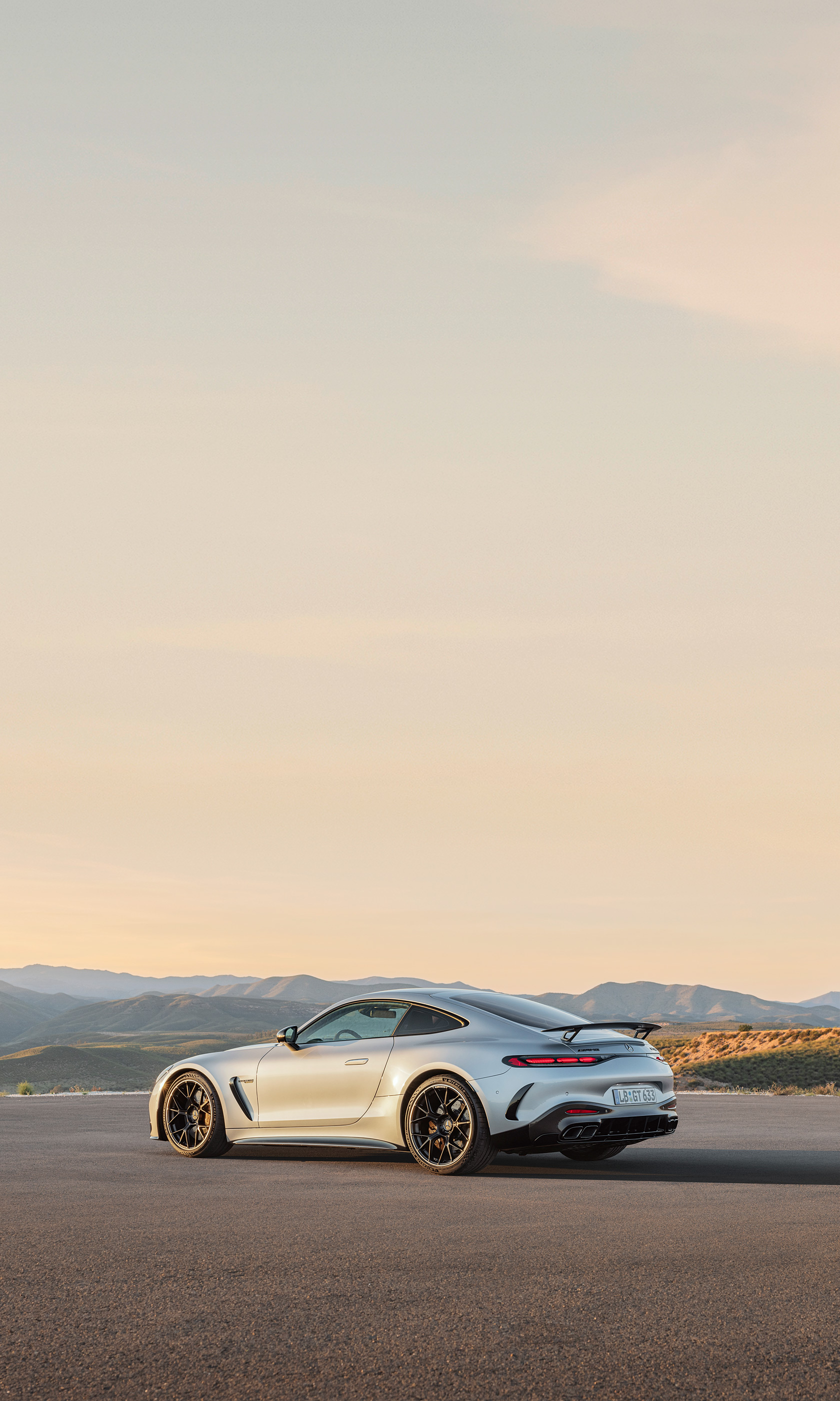  2024 Mercedes-AMG GT 63 Wallpaper.