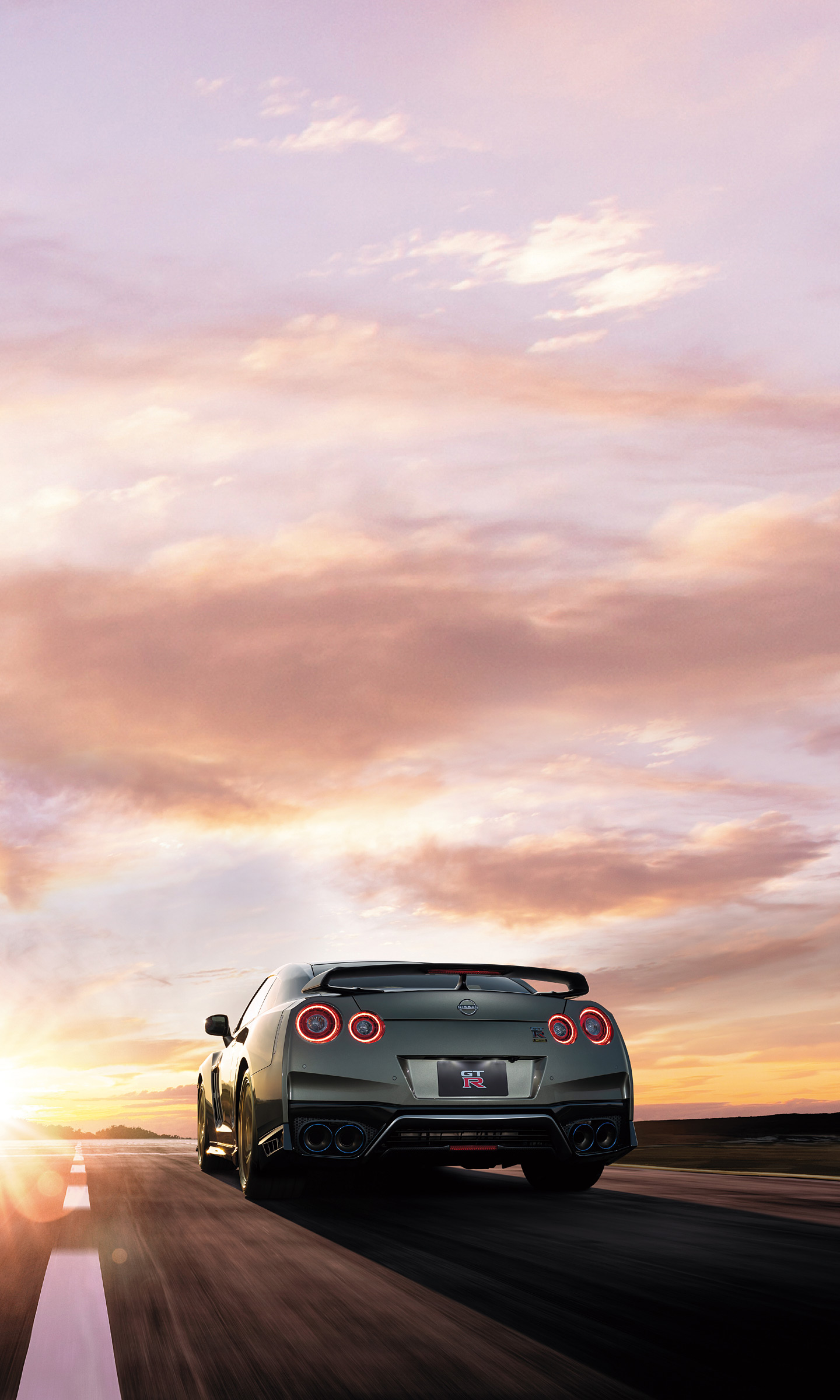  2022 Nissan GT-R T-Spec Wallpaper.