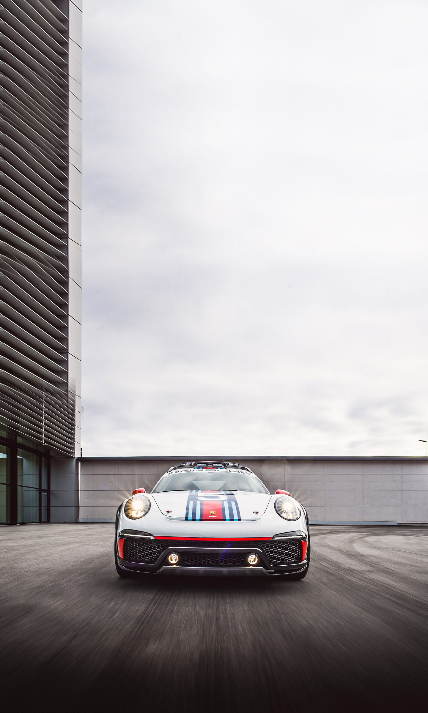  2012 Porsche 911 Vision Safari Concept Wallpaper.