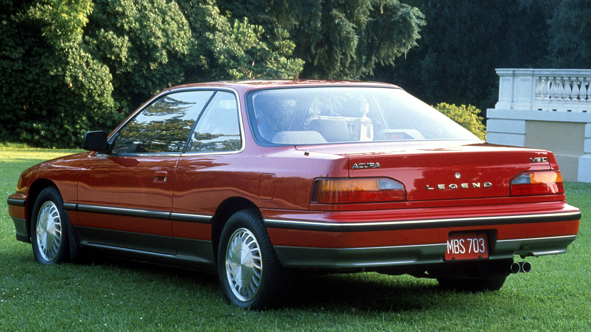  1988 Acura Legend Coupe Wallpaper.
