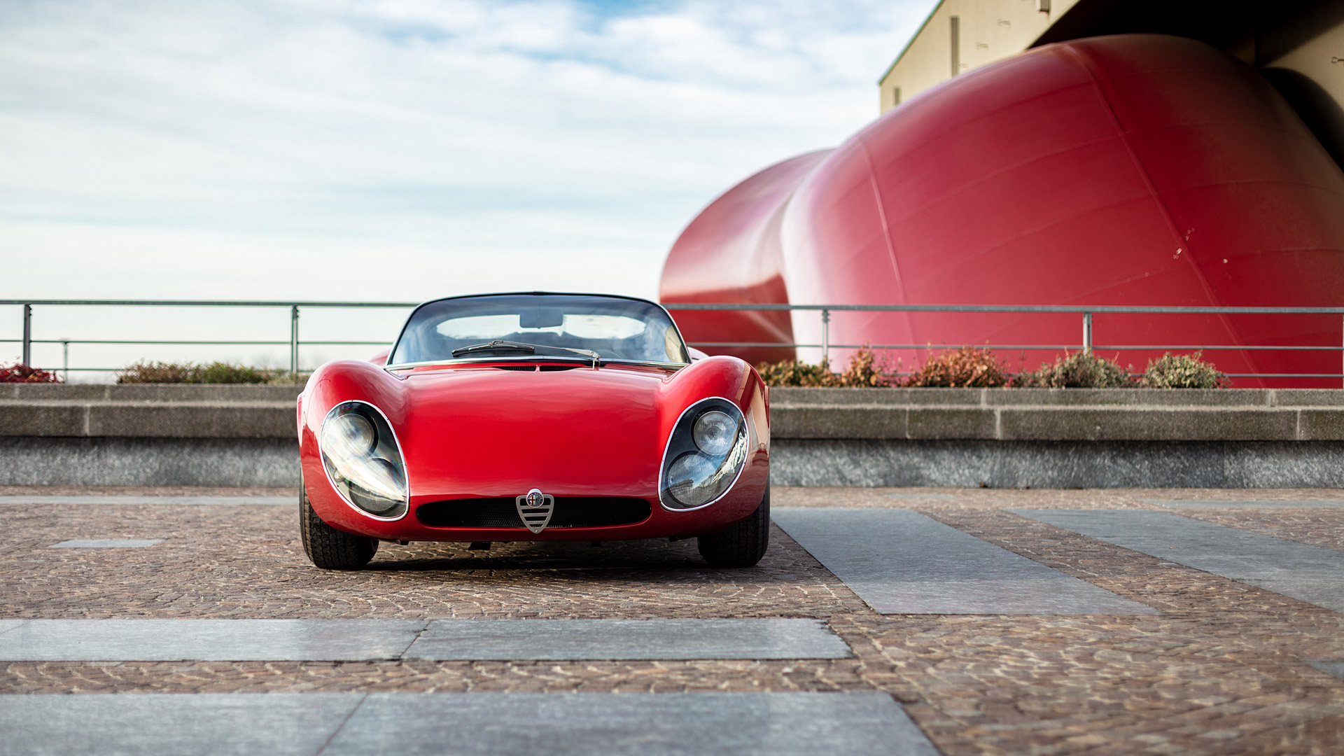  1967 Alfa Romeo Tipo 33 Stradale Prototipo Wallpaper.