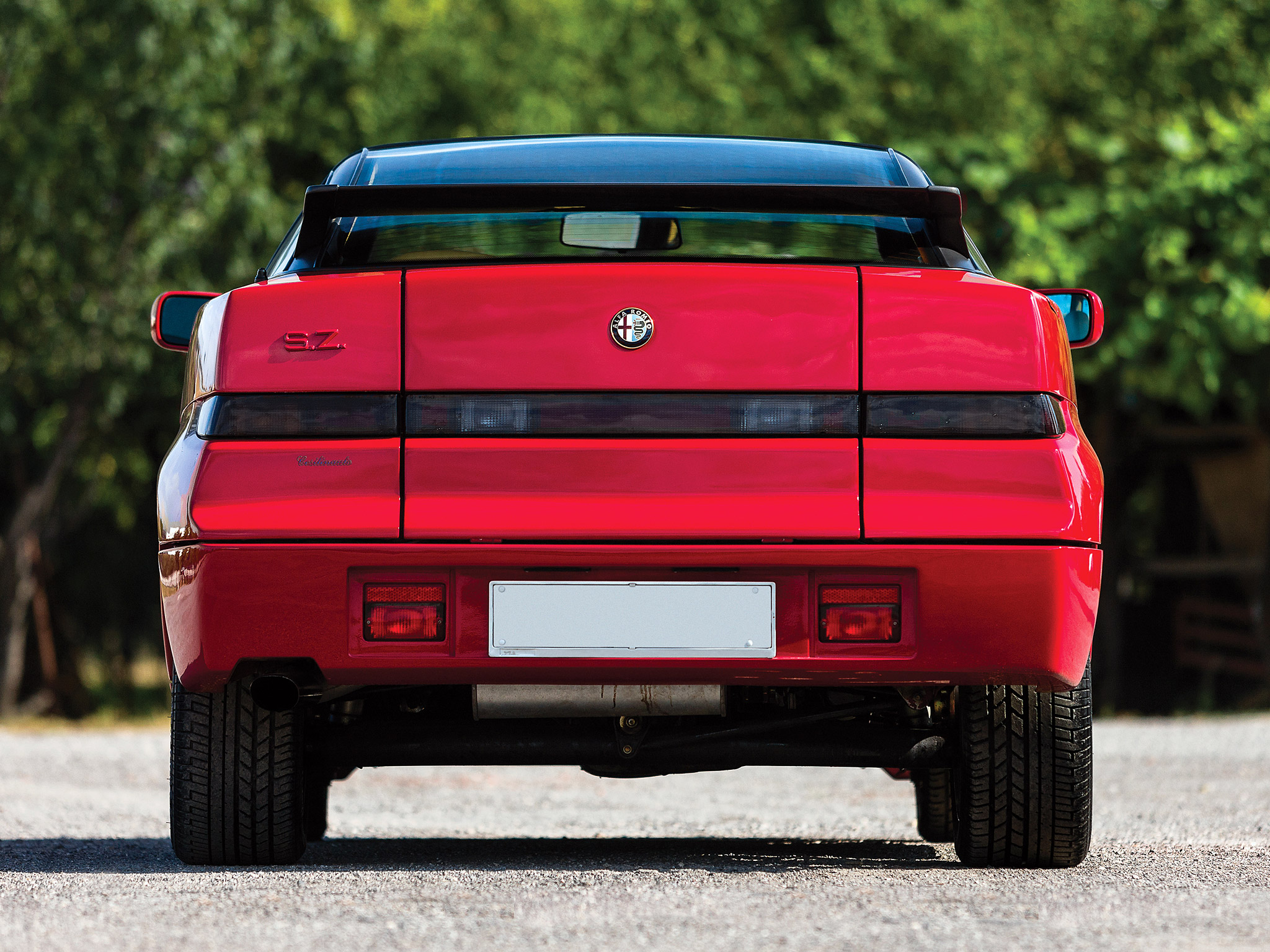  1989 Alfa Romeo SZ Wallpaper.