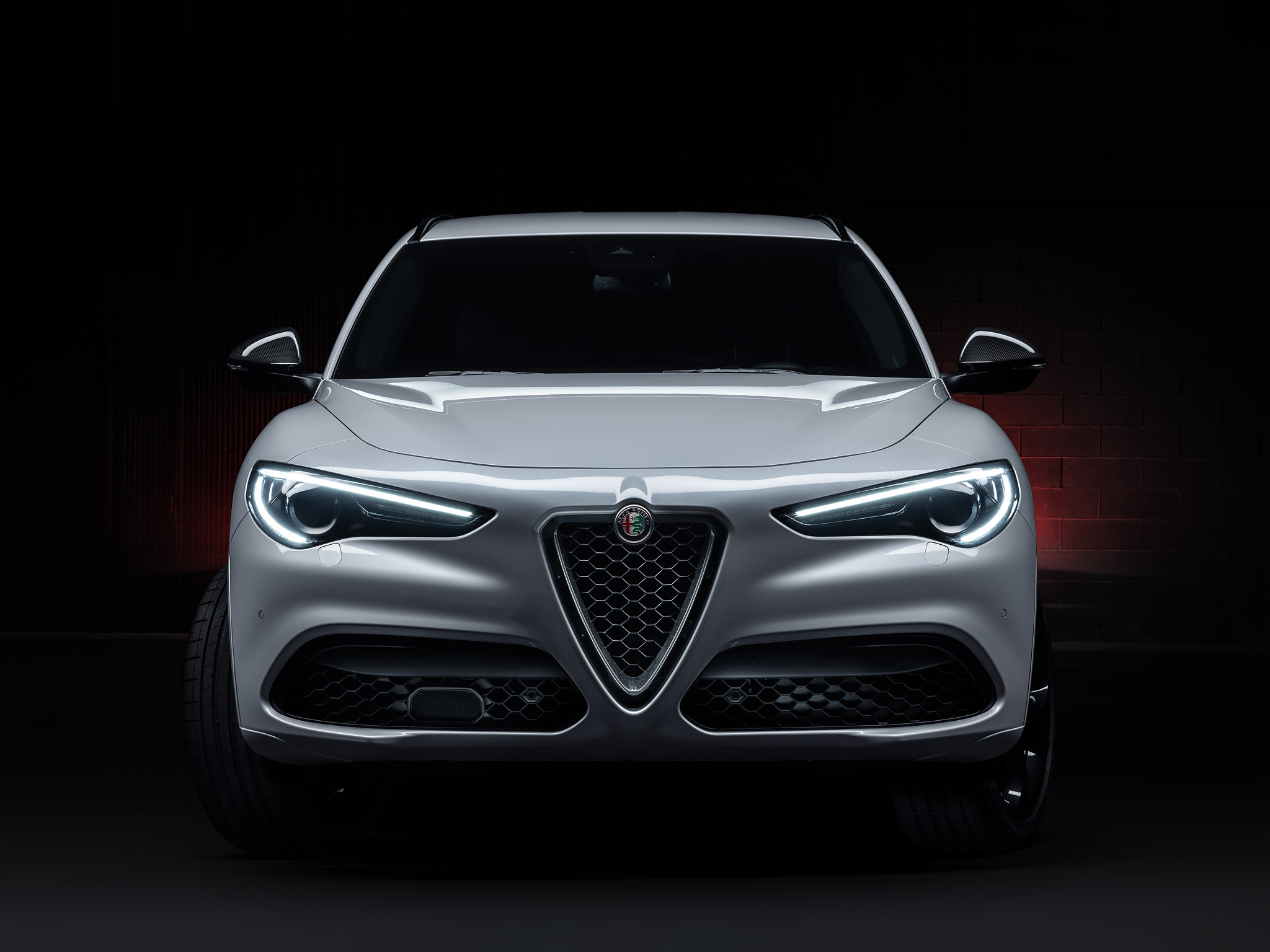  2021 Alfa Romeo Stelvio Veloce Ti Wallpaper.