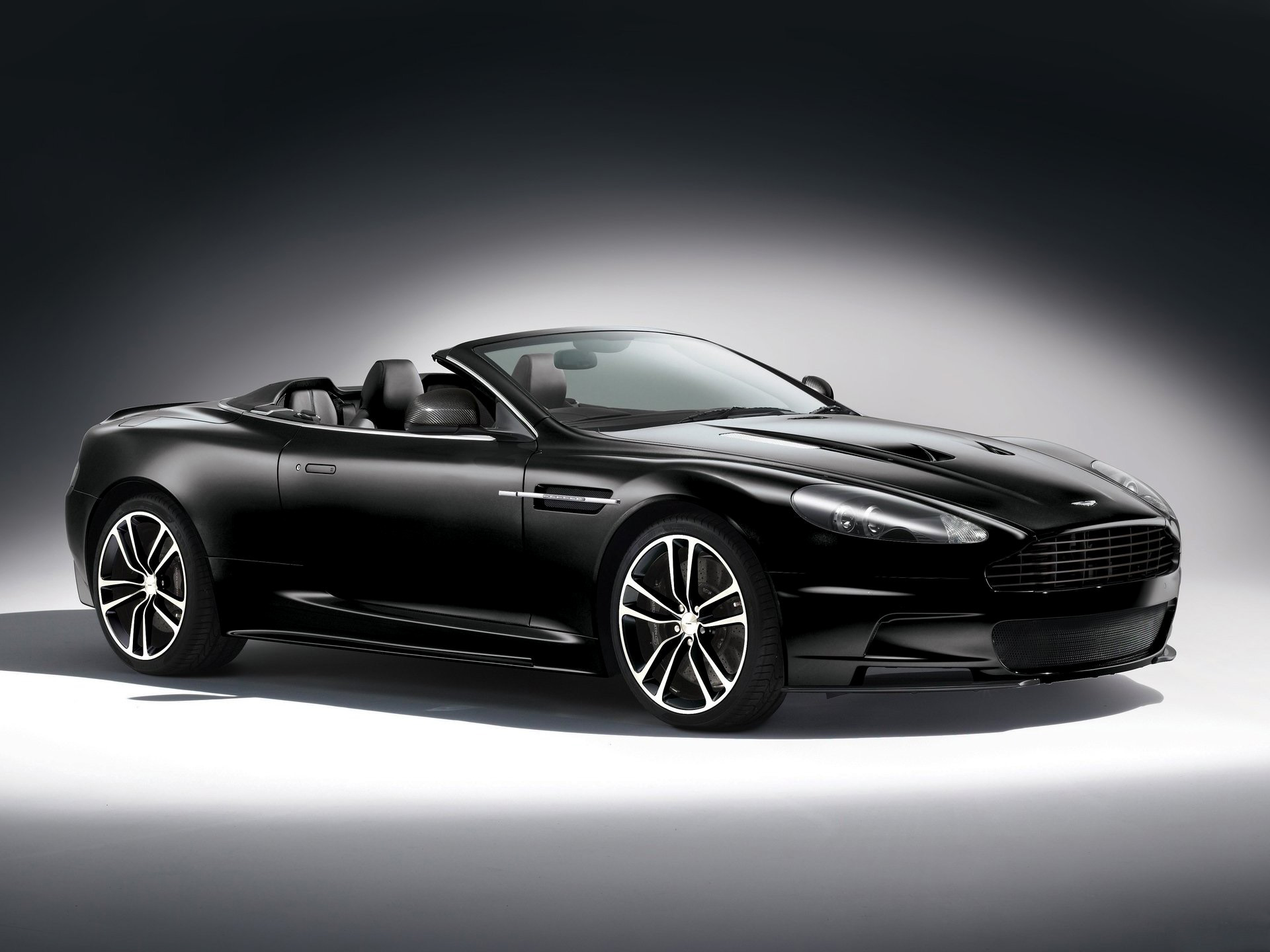  2012 Aston Martin DBS Carbon Edition= Wallpaper.