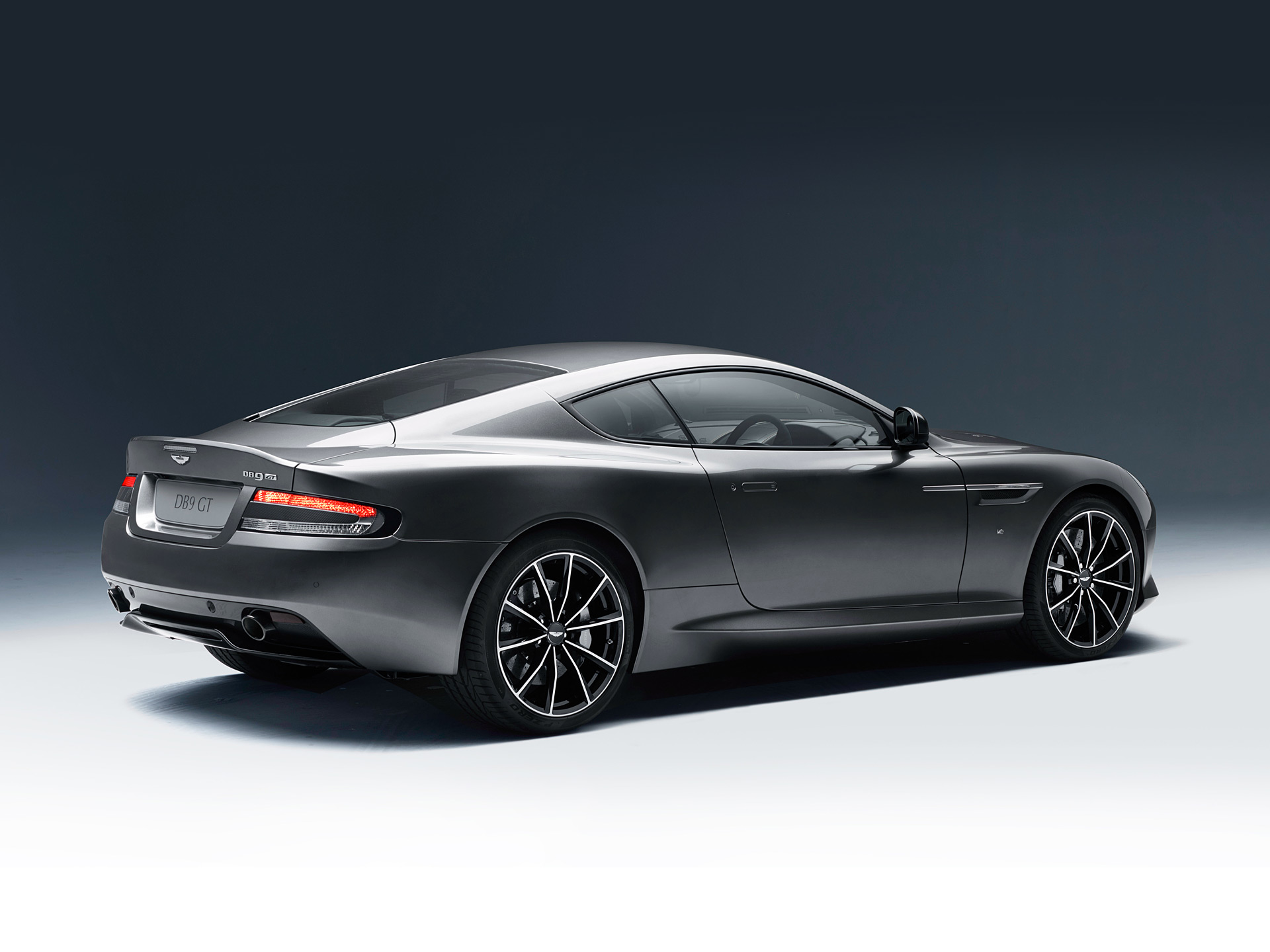  2016 Aston Martin DB9 GT= Wallpaper.