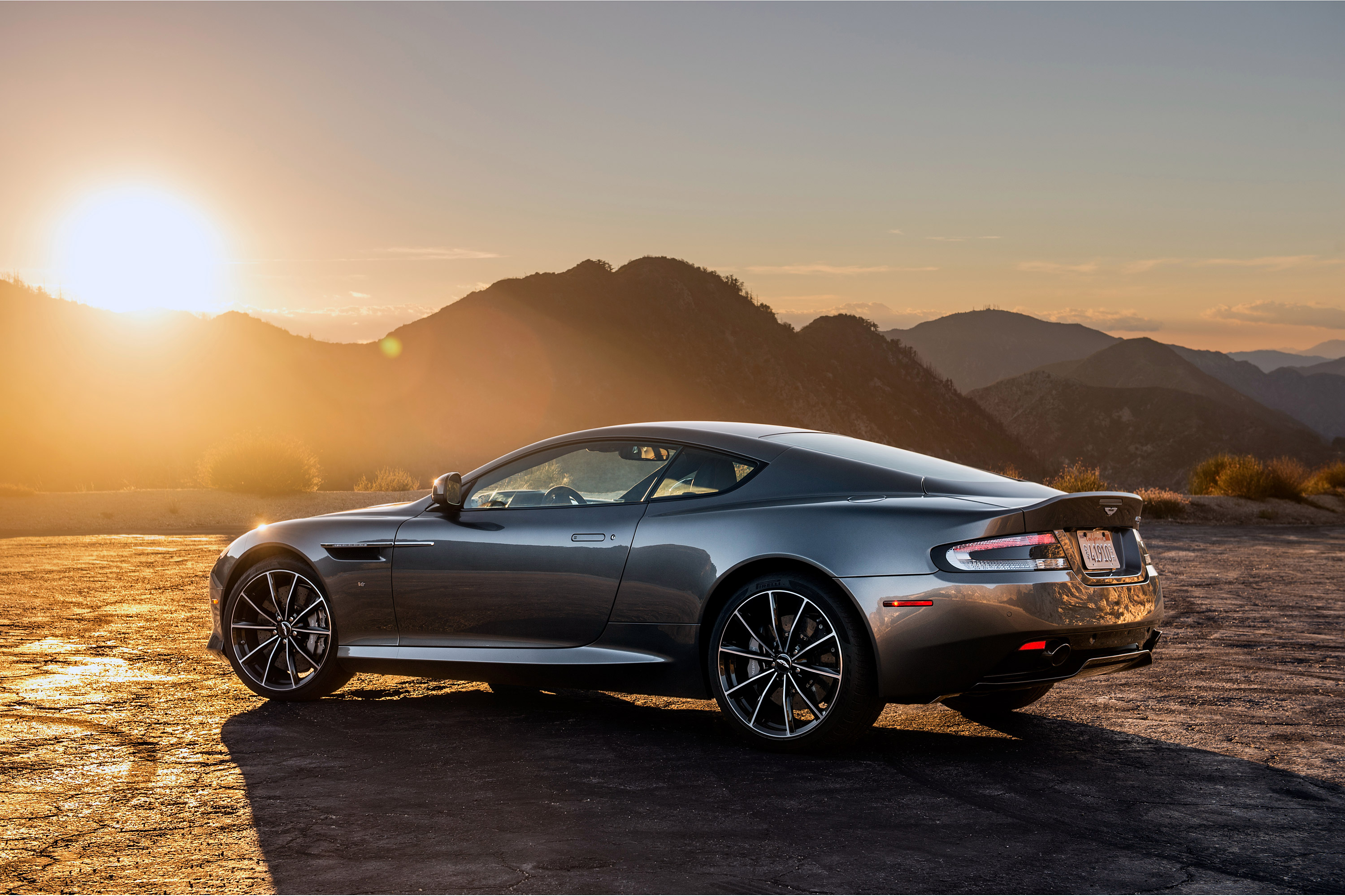  2016 Aston Martin DB9 GT= Wallpaper.