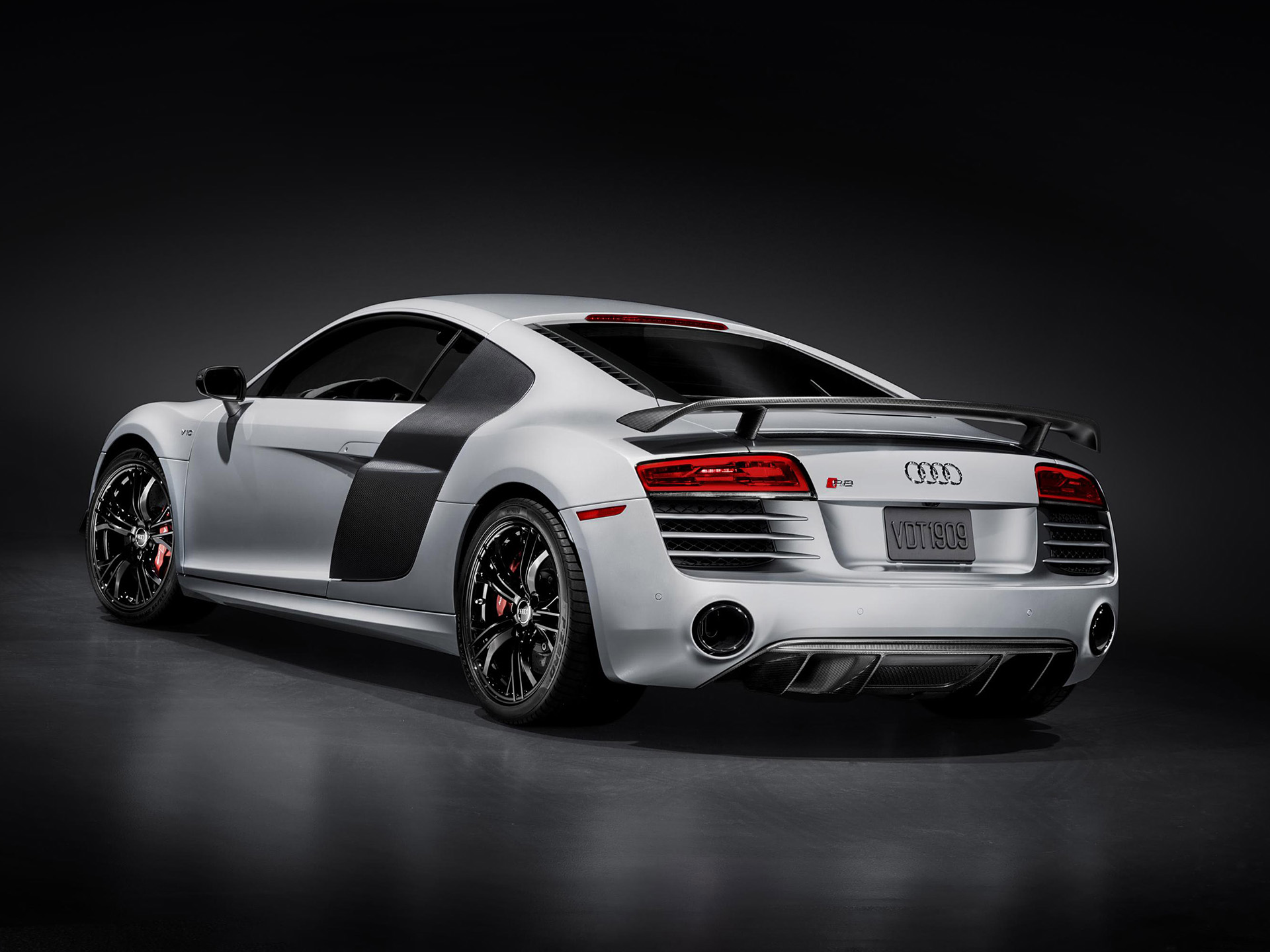  2015 Audi R8 Competition Wallpaper.