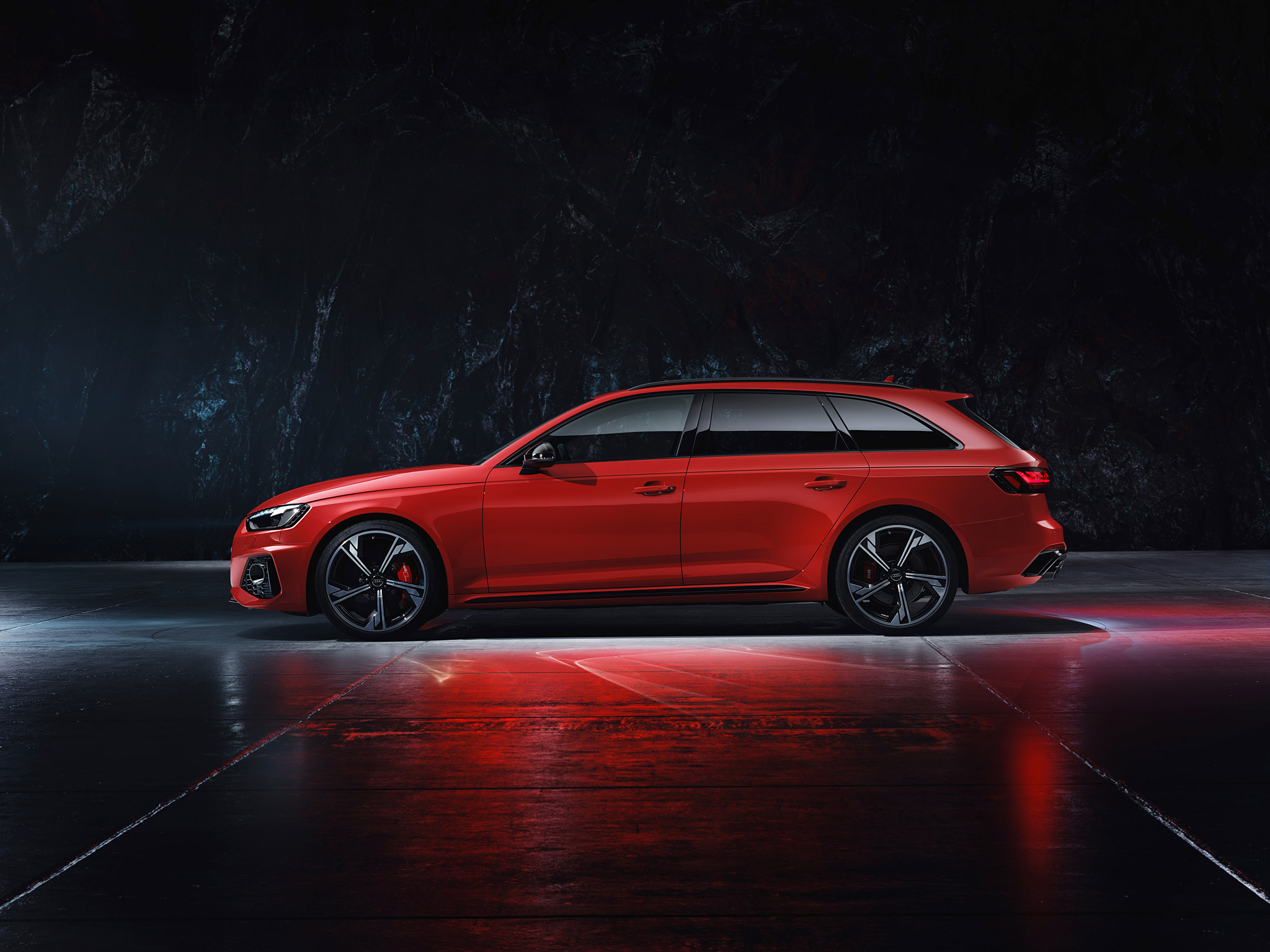  2020 Audi RS4 Avant Wallpaper.