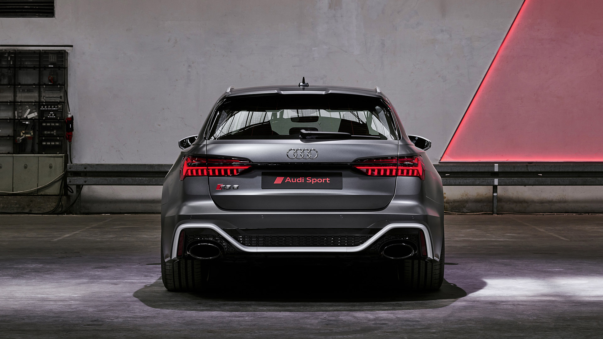  2020 Audi RS6 Avant Wallpaper.