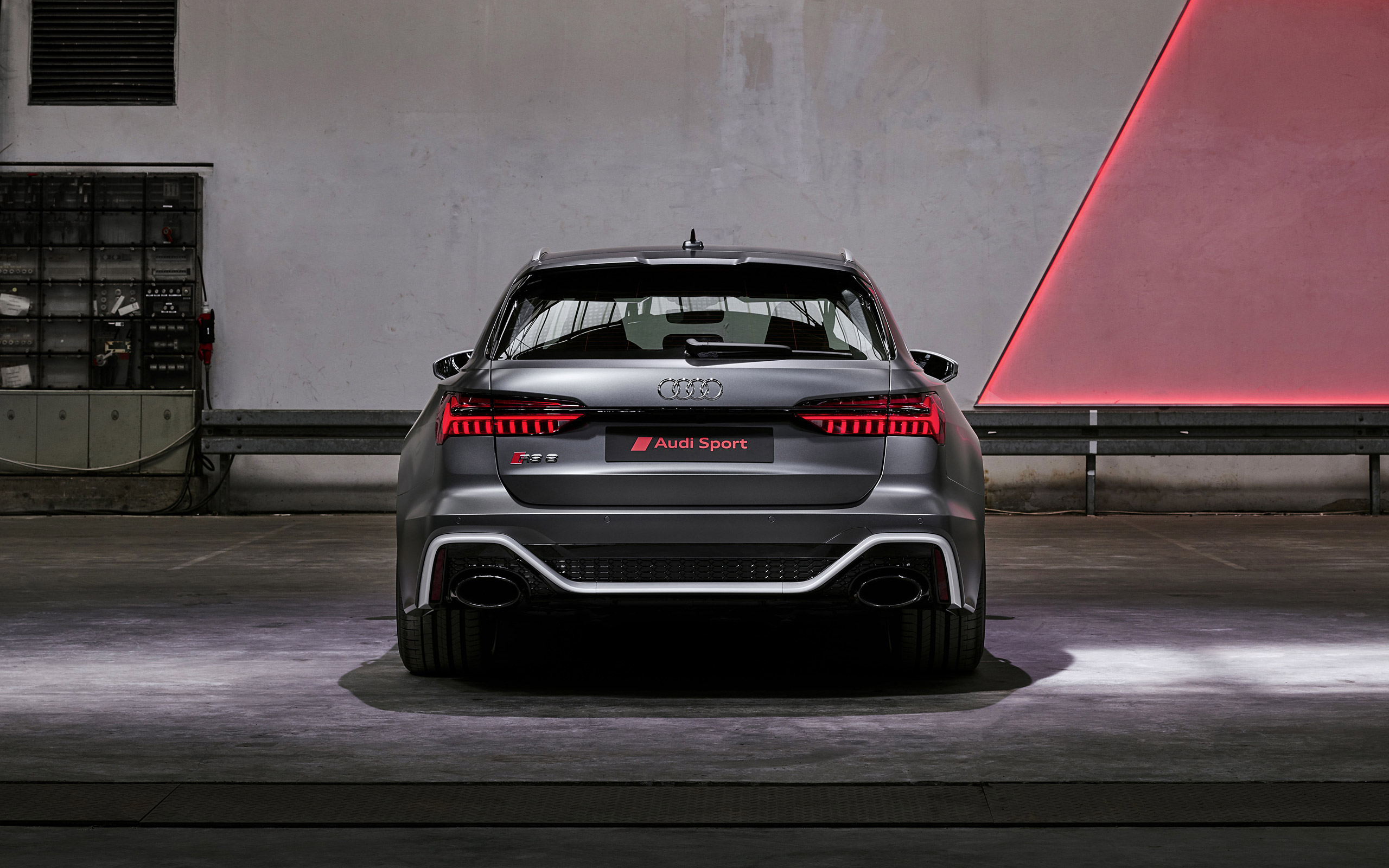  2020 Audi RS6 Avant Wallpaper.