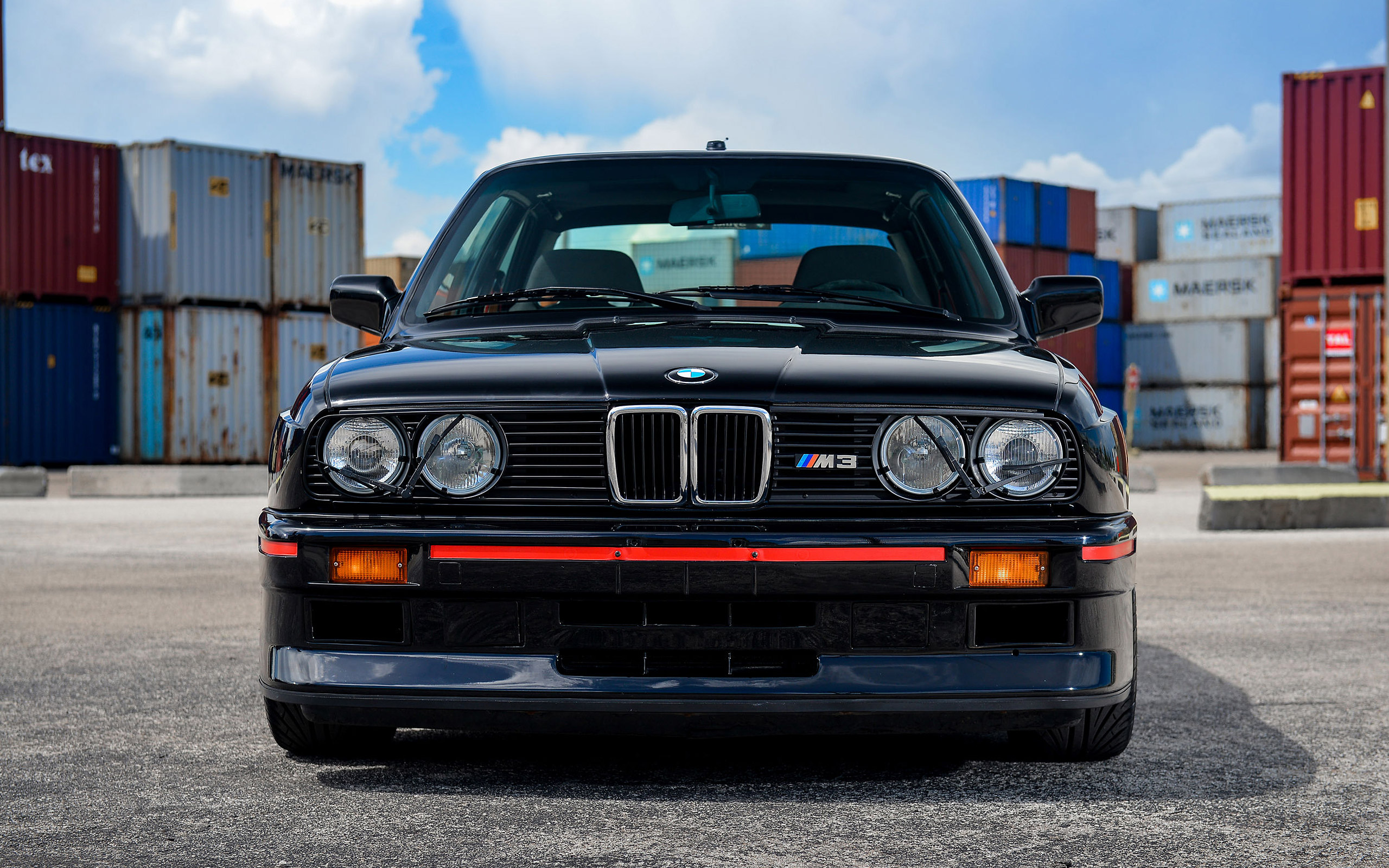  1989 BMW M3 Sport Evolution Wallpaper.