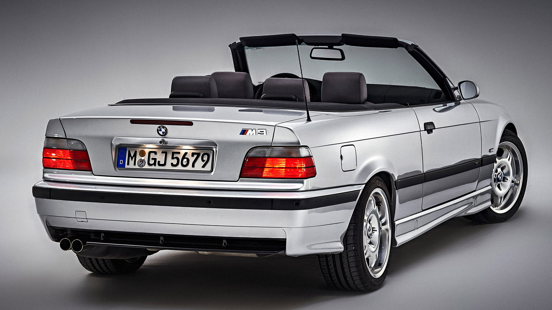  1994 BMW M3 Cabrio Wallpaper.