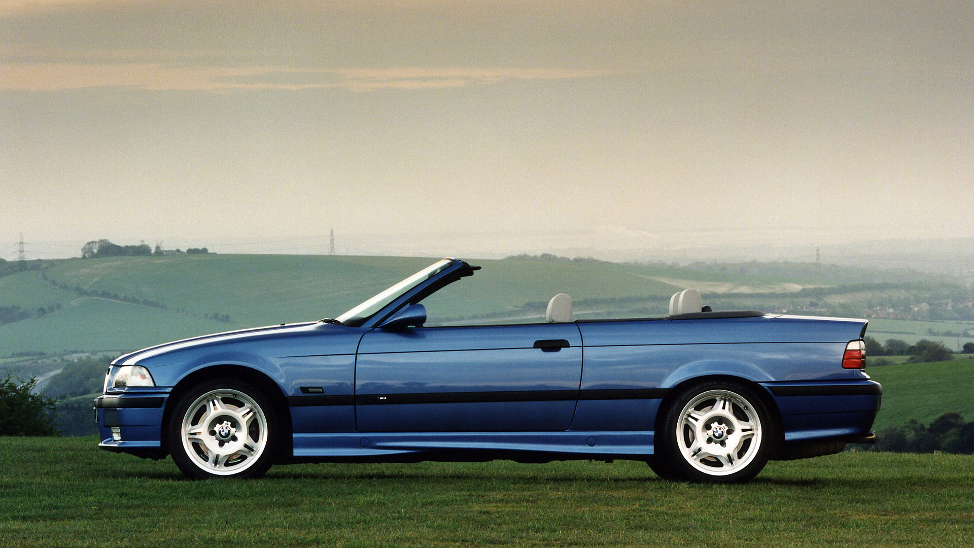  1994 BMW M3 Cabrio Wallpaper.