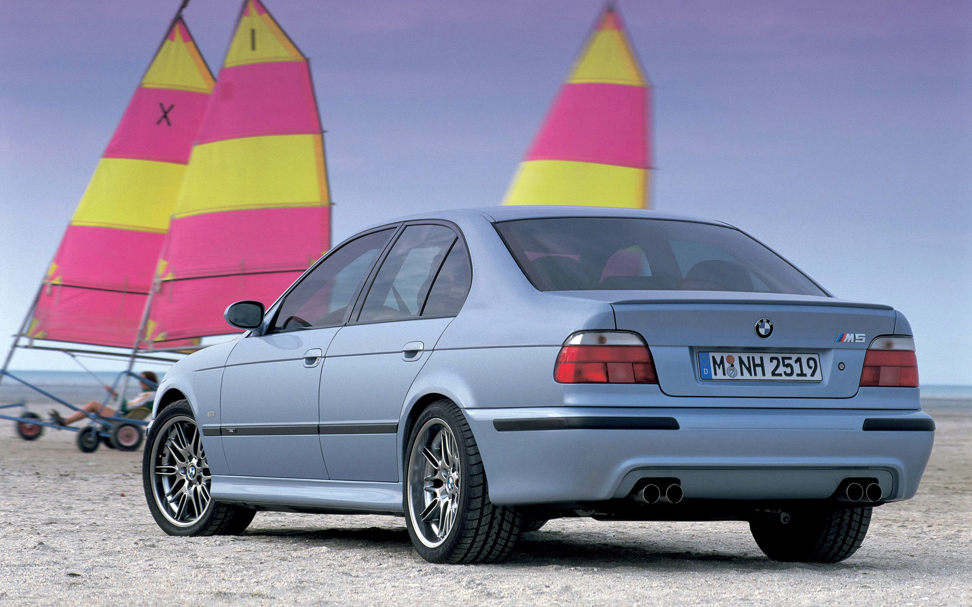  1998 BMW M5 Wallpaper.