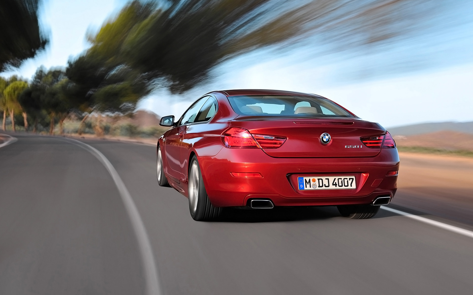  2011 BMW 6-Series Coupe Wallpaper.