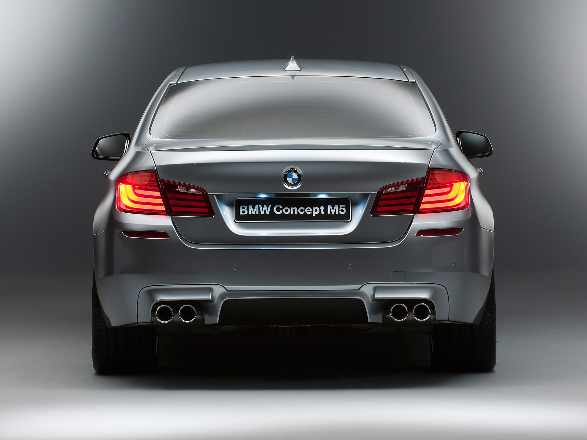  2011 BMW M5 Concept Wallpaper.