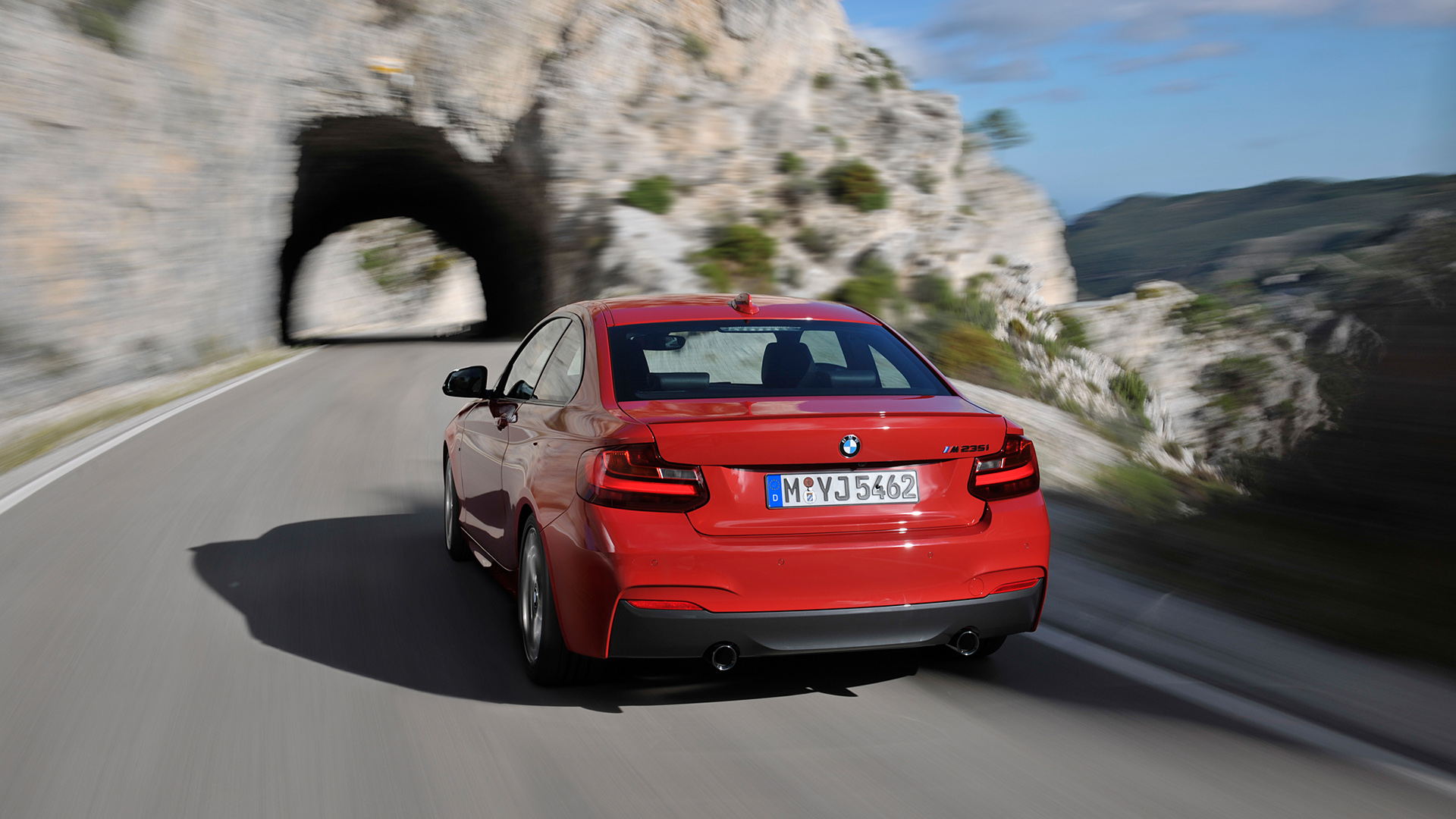  2014 BMW M235i Coupe Wallpaper.