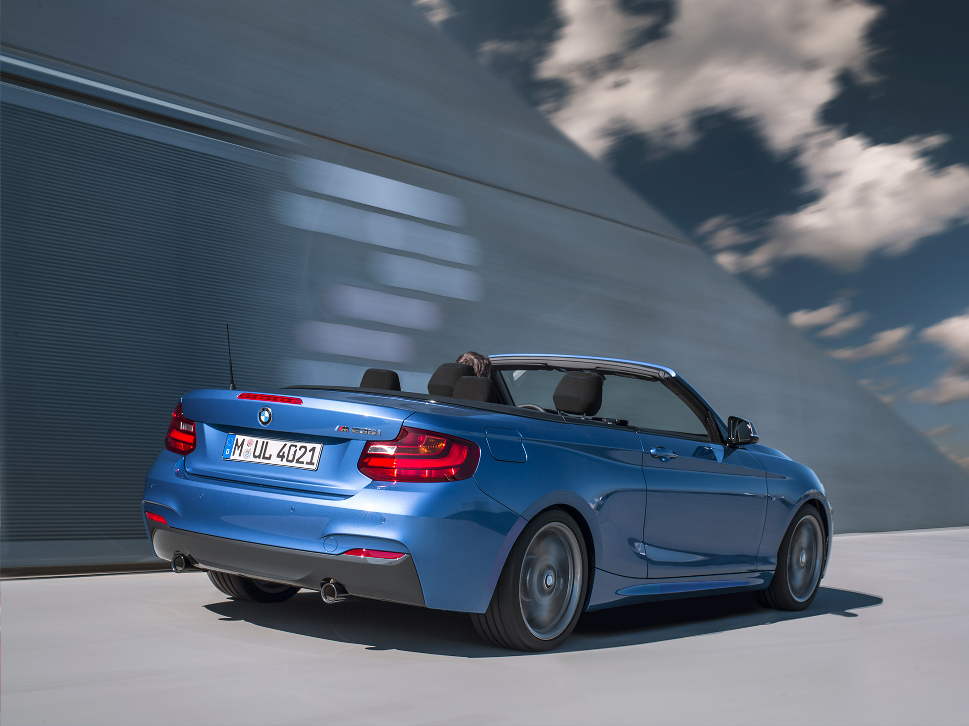  2015 BMW M235i Convertible Wallpaper.