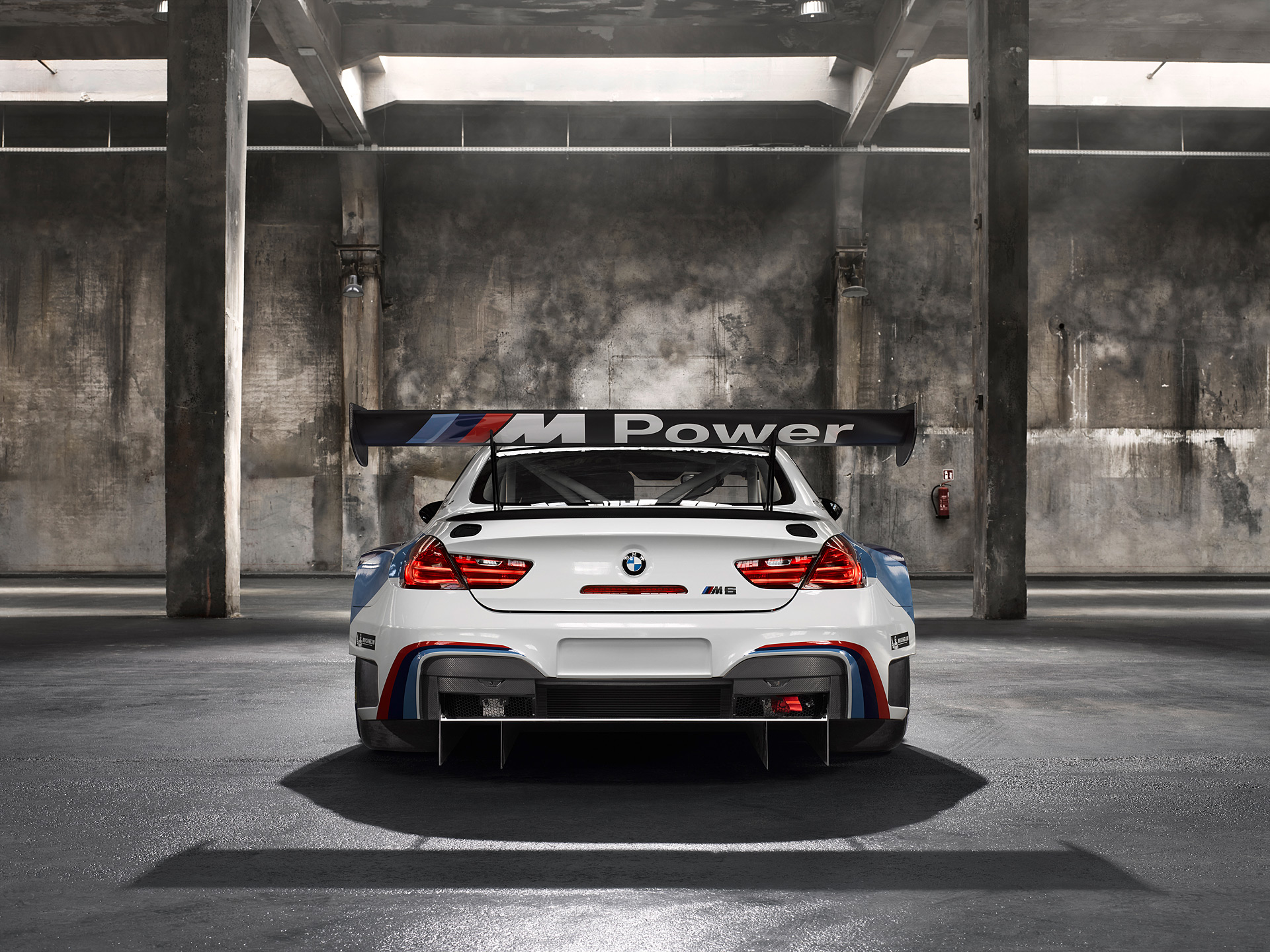  2016 BMW M6 GT3 Wallpaper.