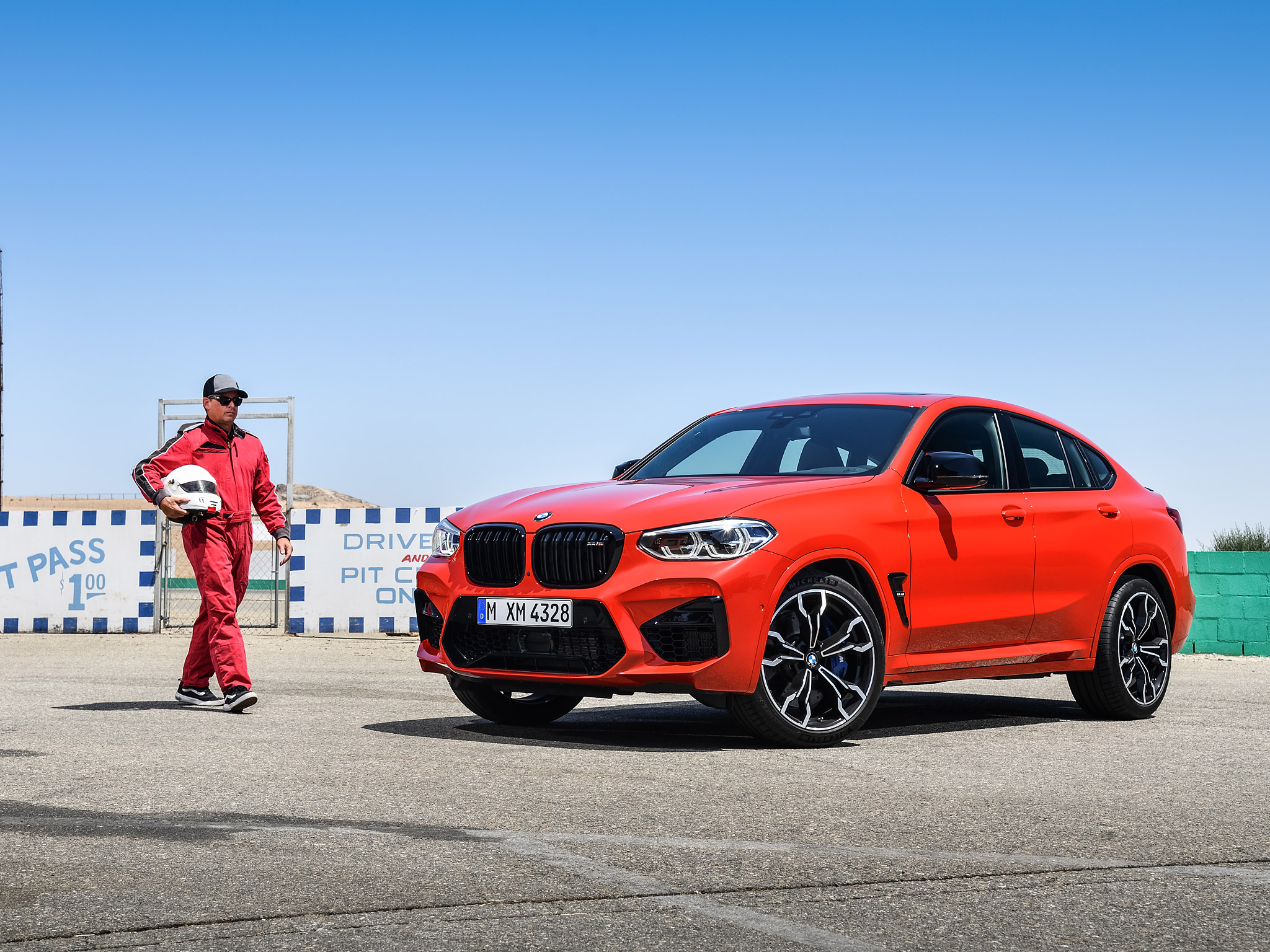  2020 BMW X4 M Competition Wallpaper.