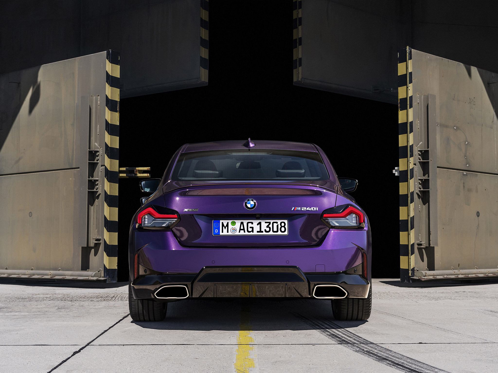  2022 BMW M240i Wallpaper.