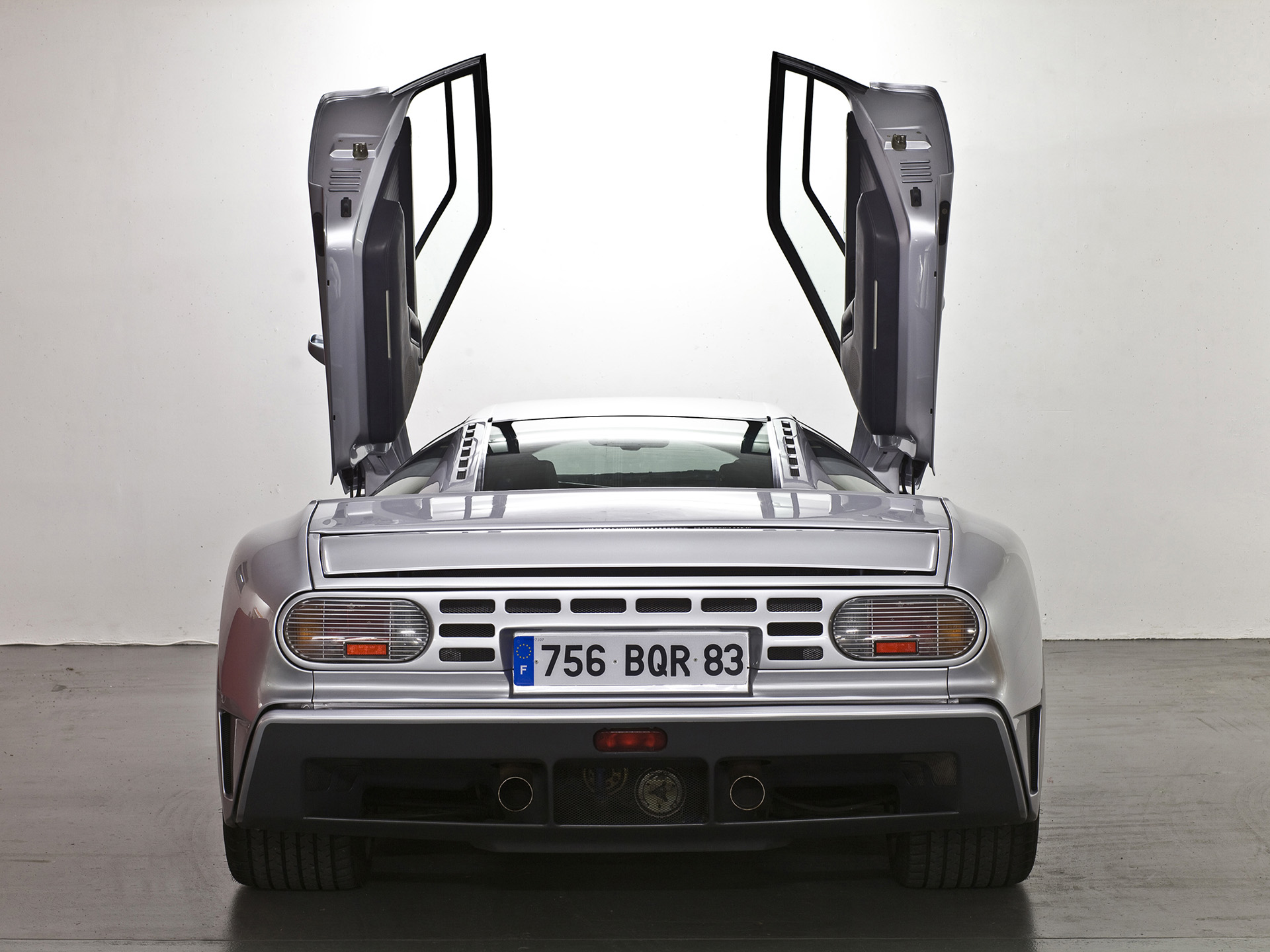  1992 Bugatti EB110 GT Wallpaper.