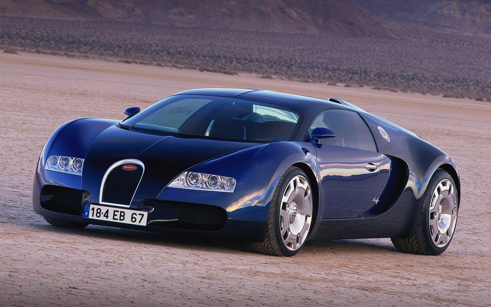  1999 Bugatti EB 18.4 Veyron Concept Wallpaper.