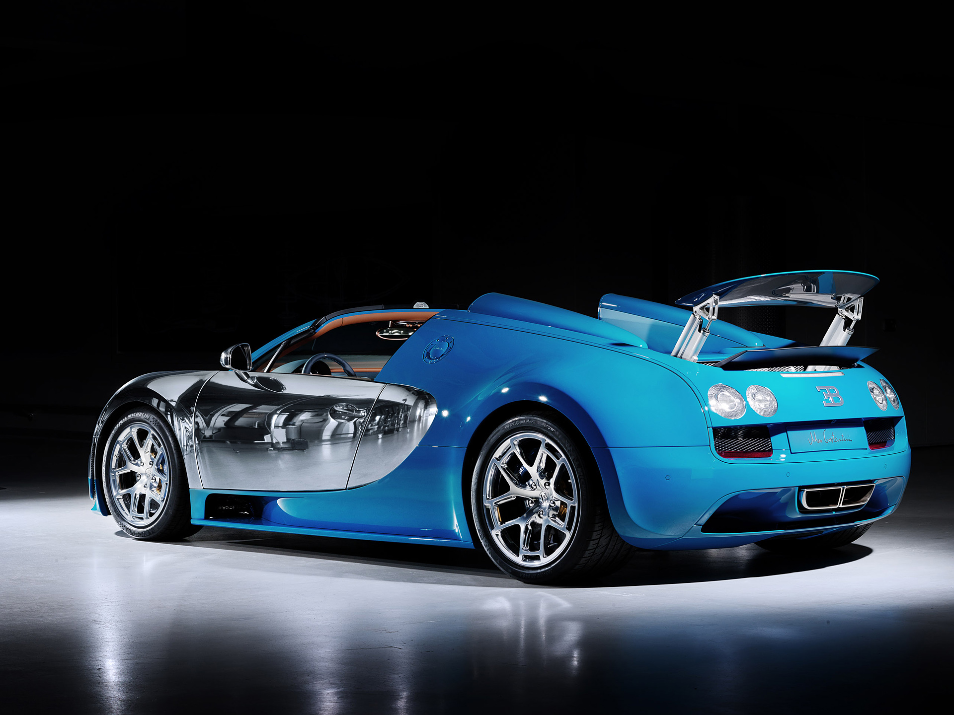  2013 Bugatti Veyron Meo Costantini Wallpaper.