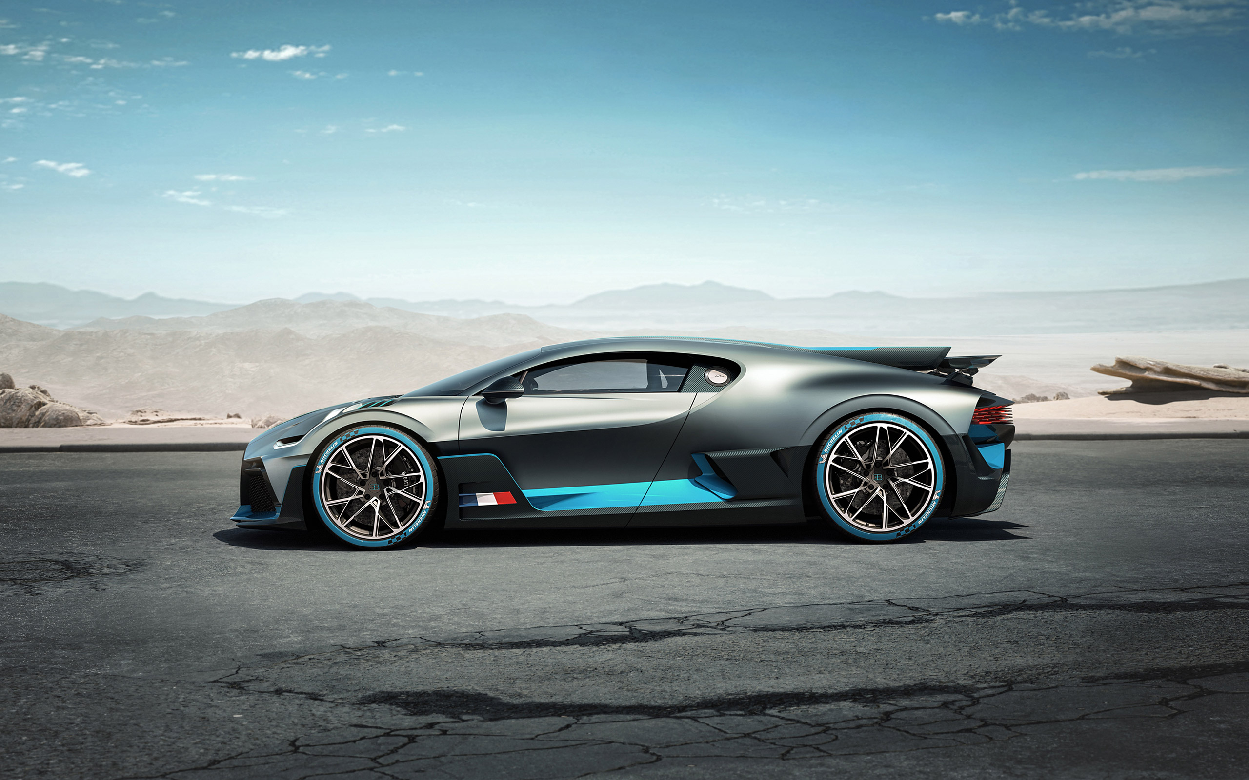  2019 Bugatti Divo Wallpaper.