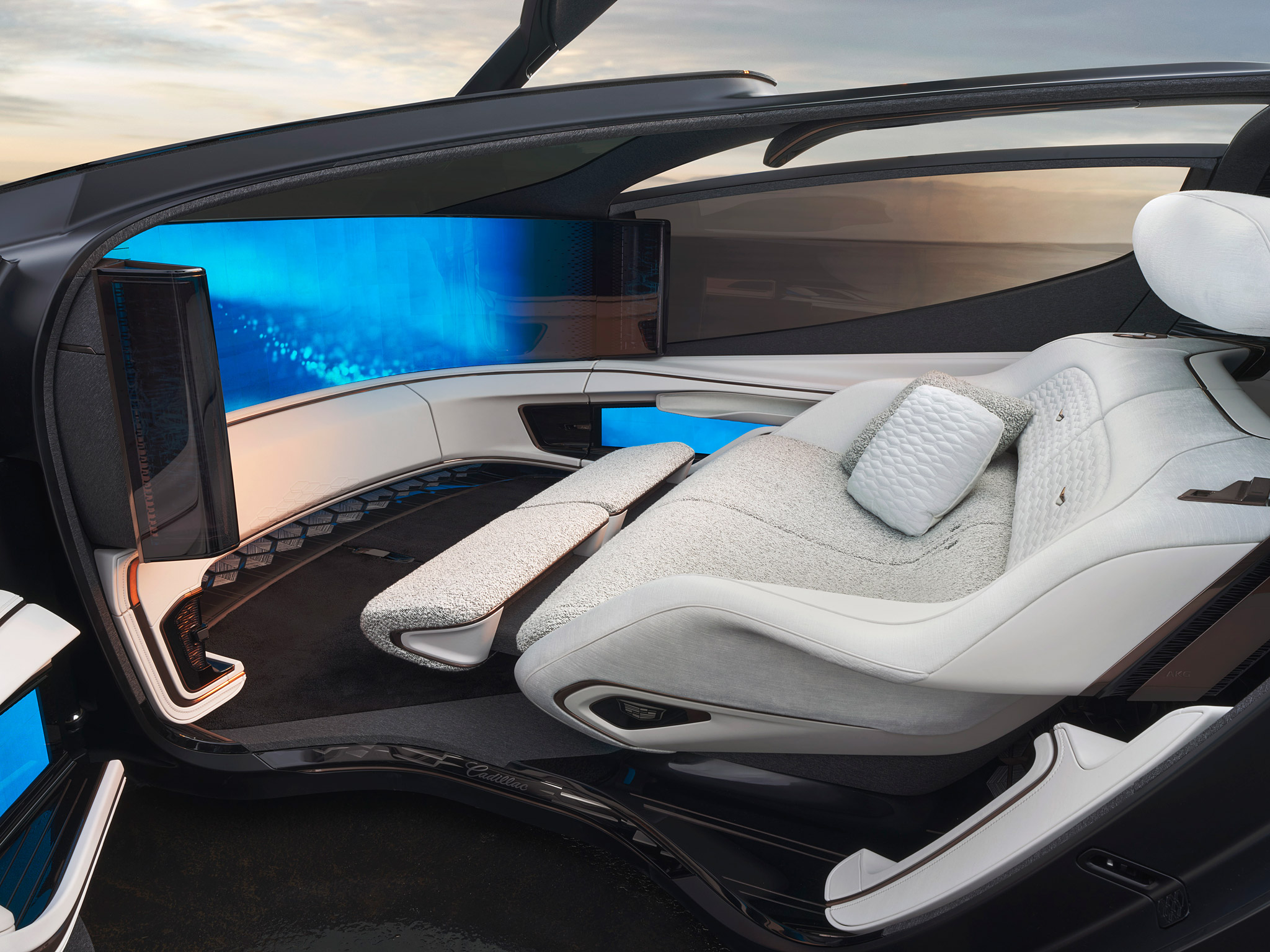  2022 Cadillac InnerSpace Concept Wallpaper.