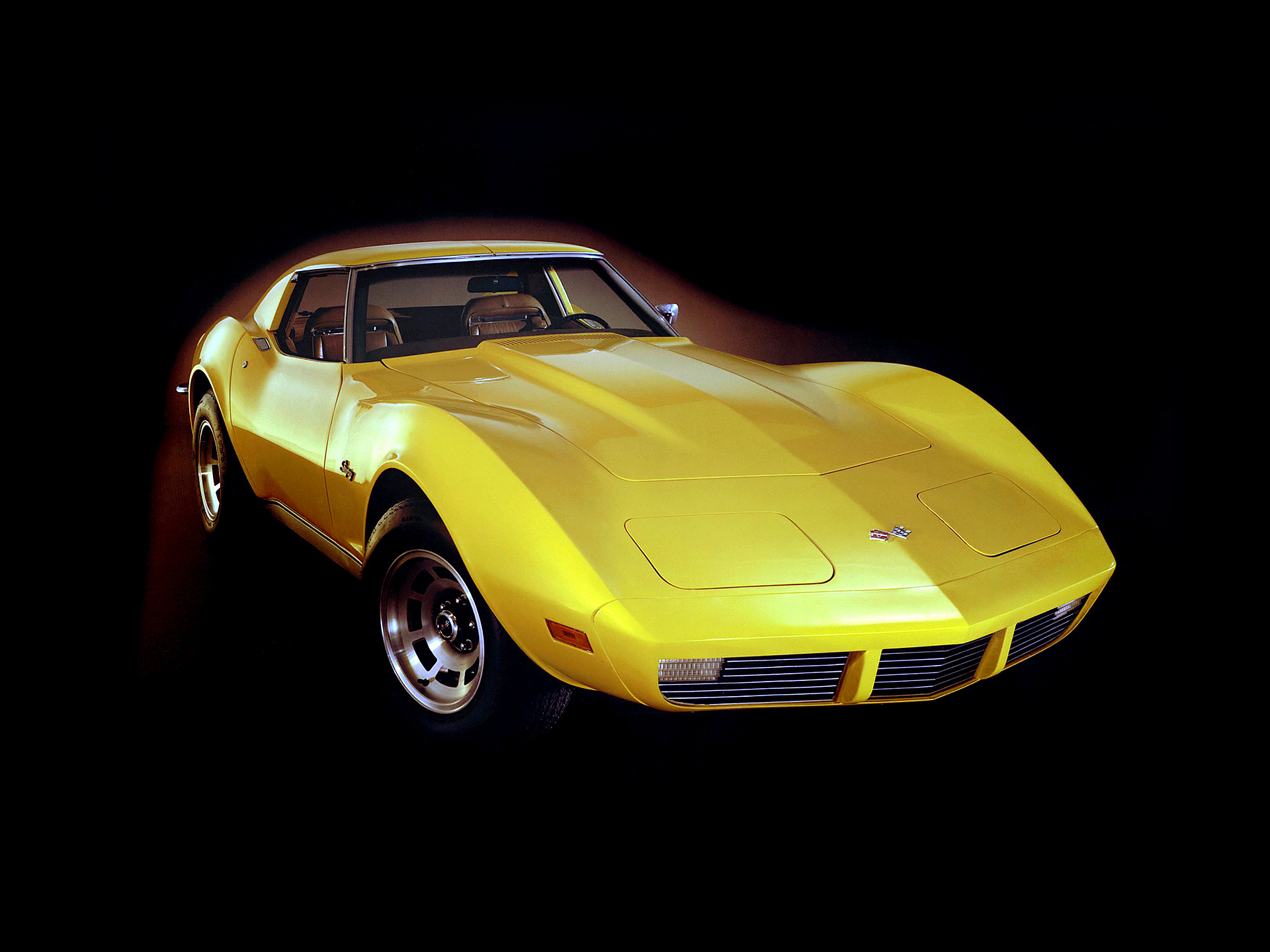  1968 - 1982 Chevrolet C3 Corvette Wallpaper.