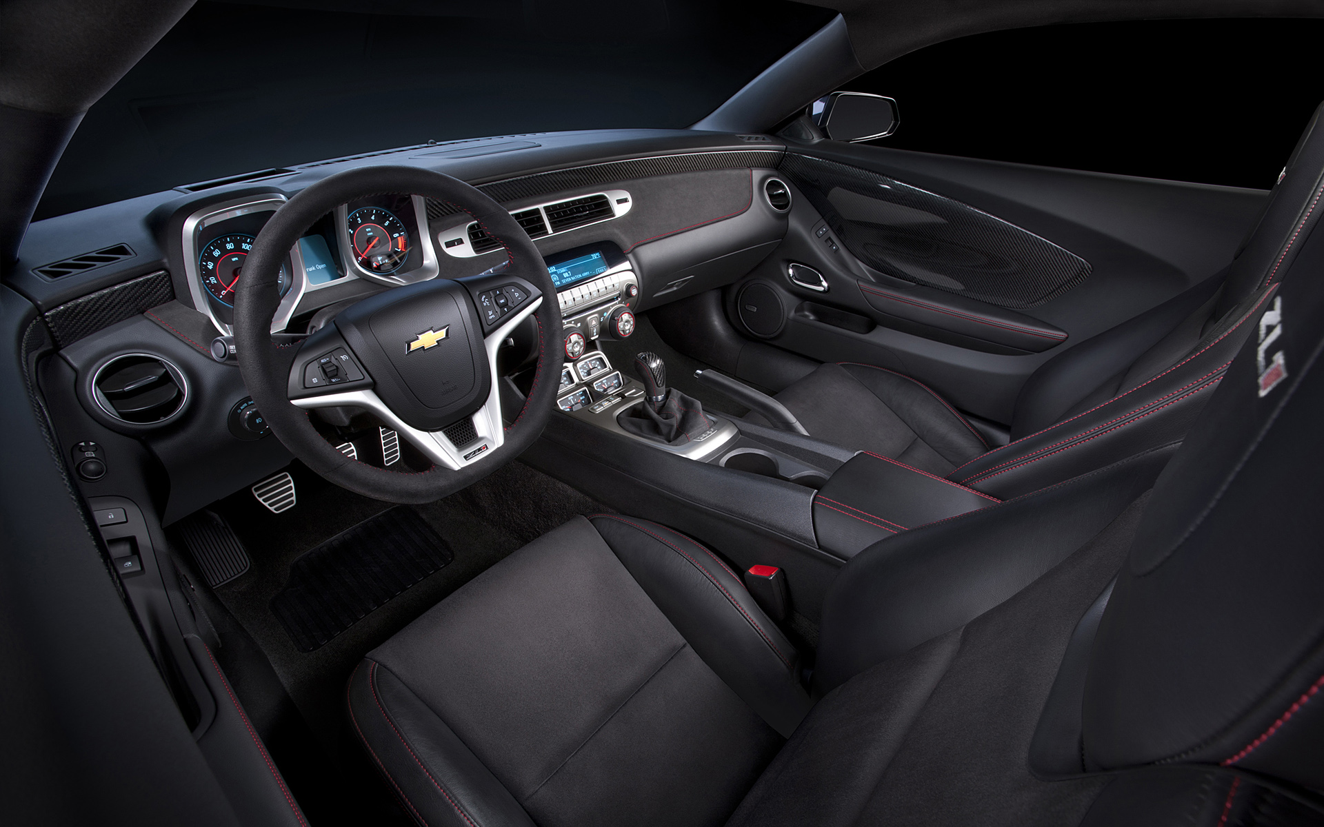  2011 Chevrolet Camaro ZL1 Carbon Concept Wallpaper.