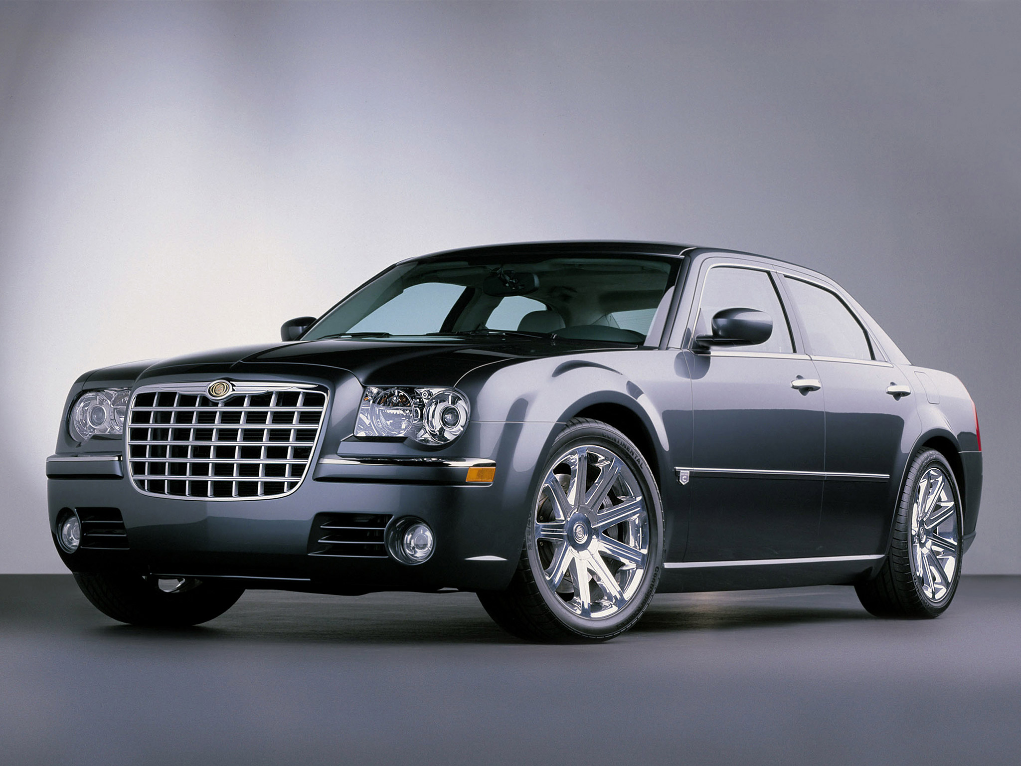  2003 Chrysler 300C Concept= Wallpaper.