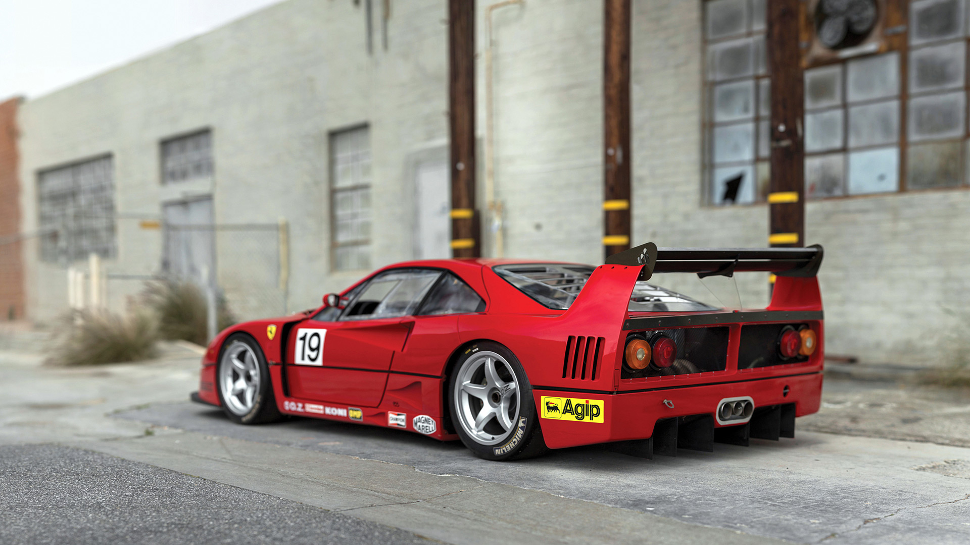 1989 Ferrari F40 LM Wallpaper.