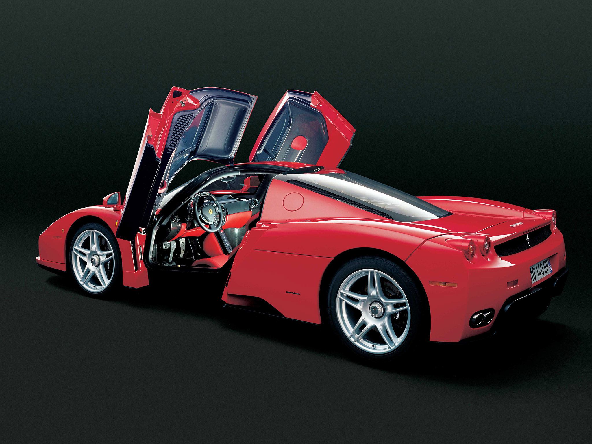  2002 Ferrari Enzo Wallpaper.