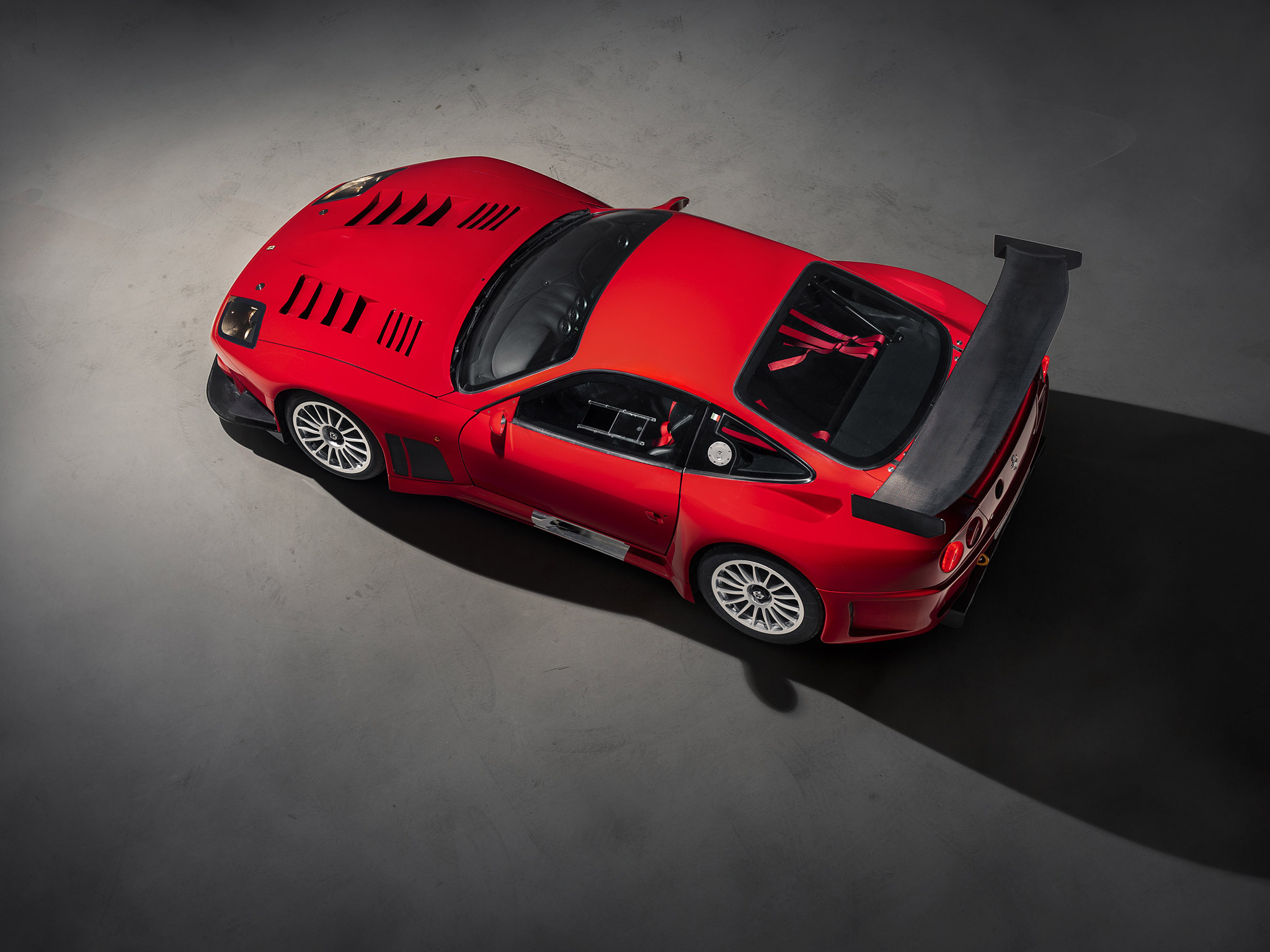  2003 Ferrari 575 GTC Stradale Wallpaper.