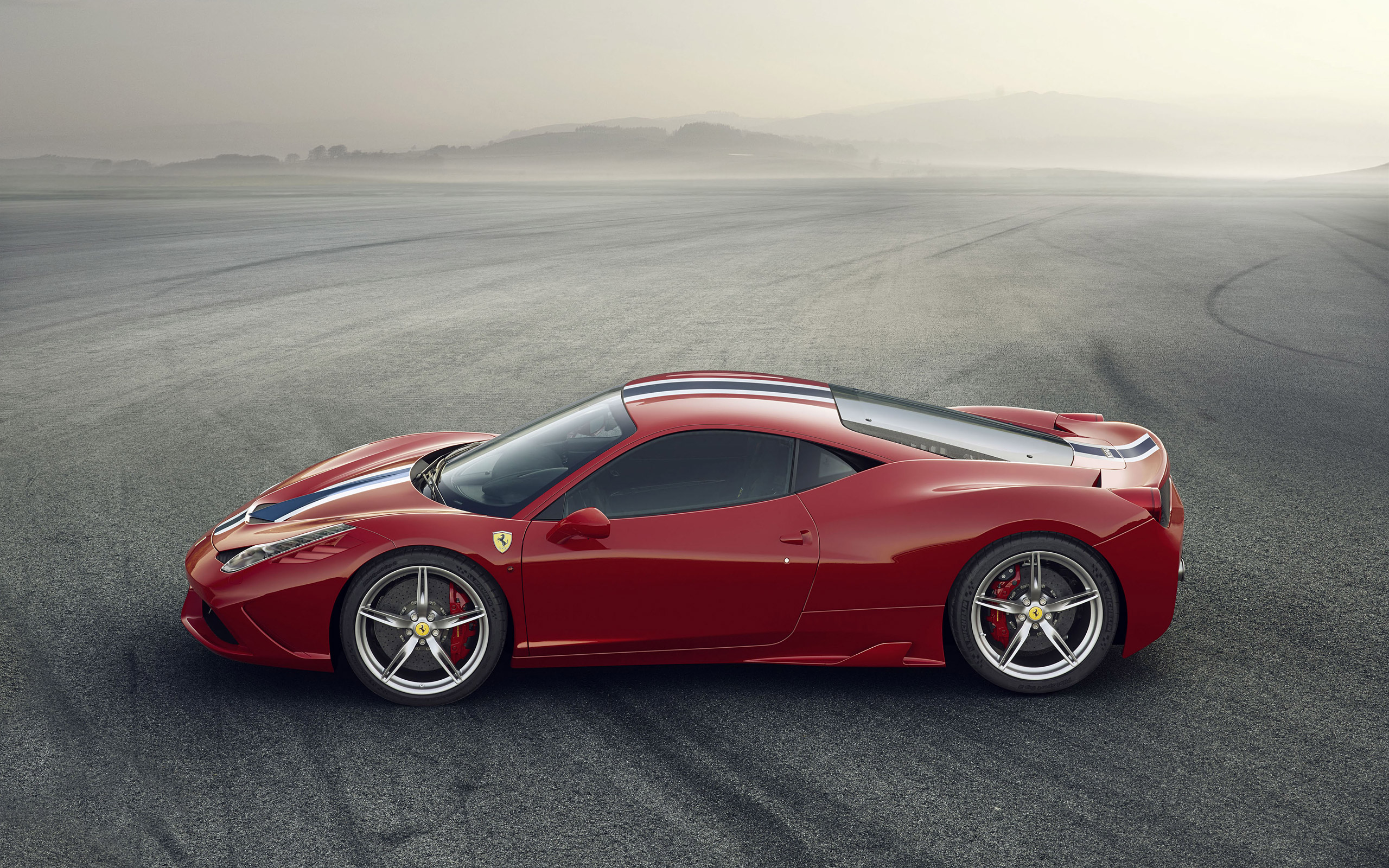  2014 Ferrari 458 Speciale Wallpaper.