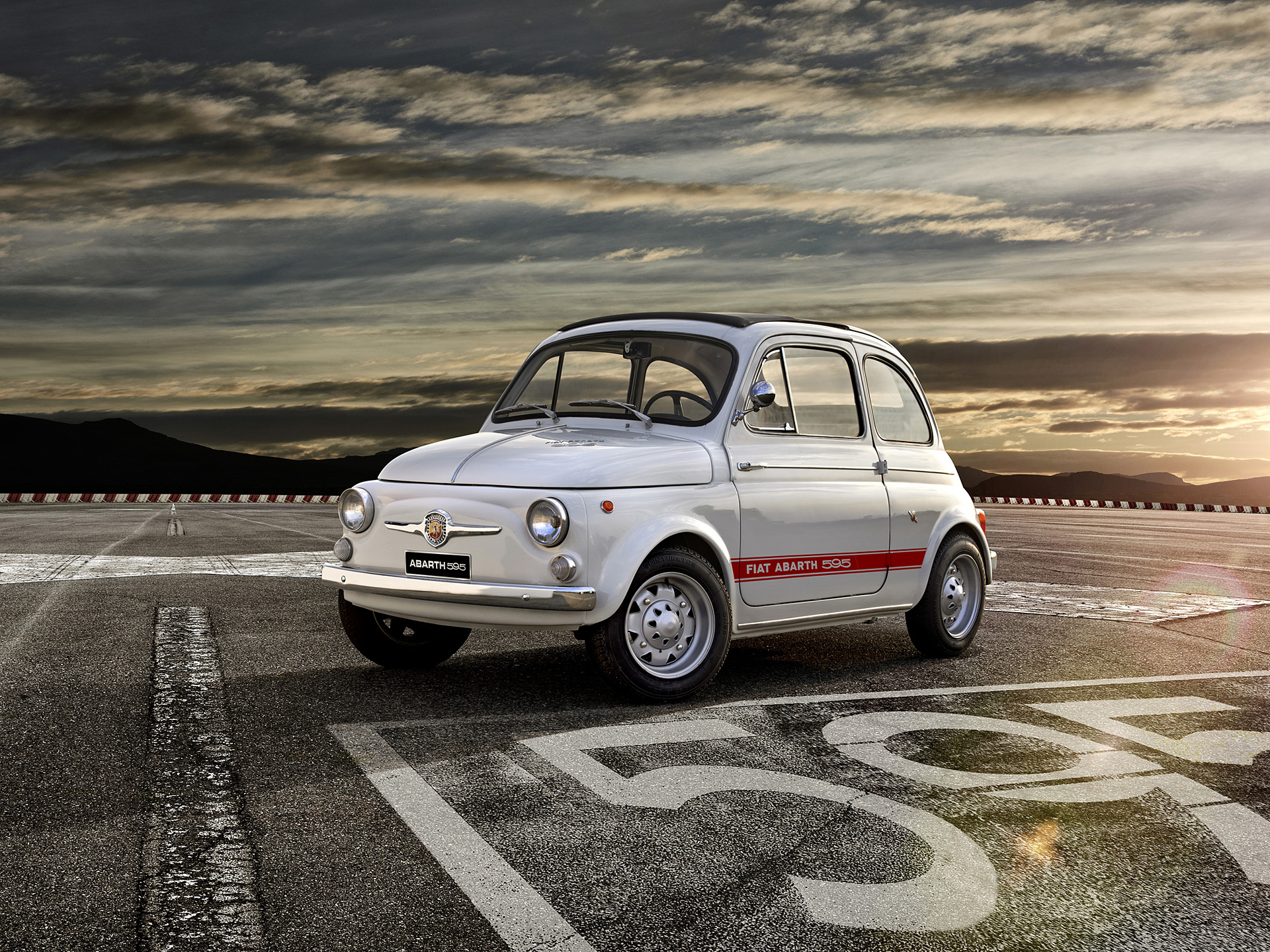  2014 Fiat 595 Abarth 50th Anniversary Wallpaper.