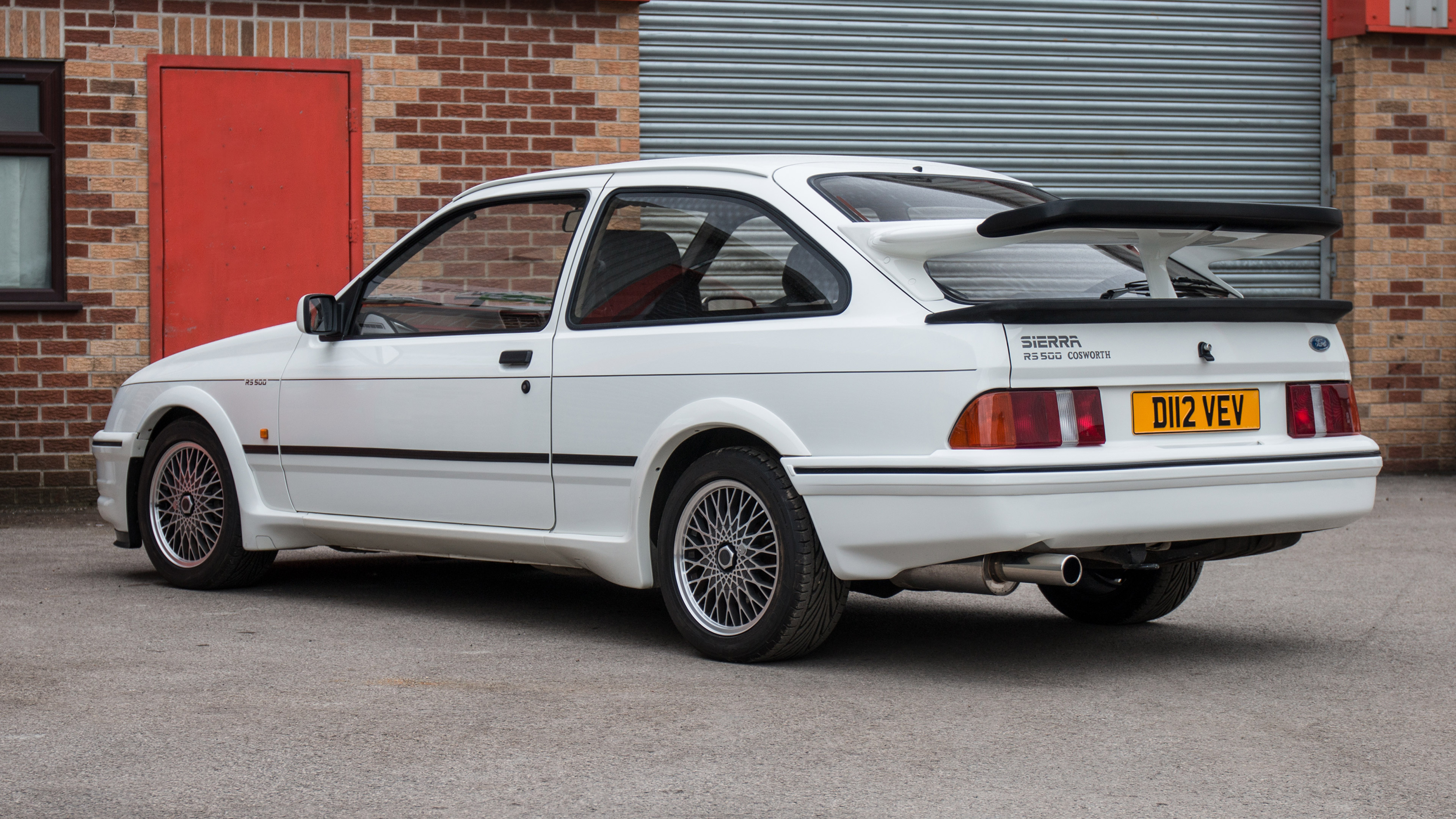 1987 Ford Sierra RS500 Cosworth Wallpaper.