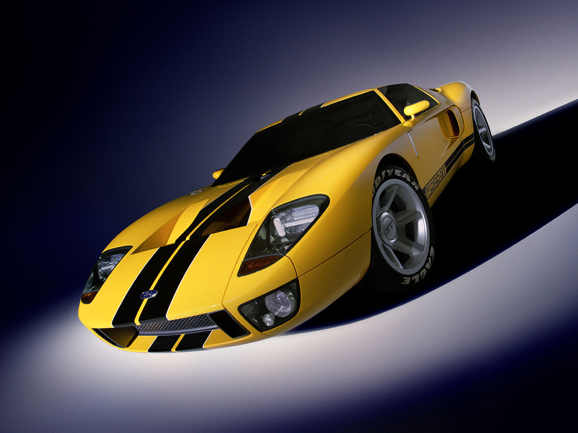  2002 Ford GT40 Concept Wallpaper.
