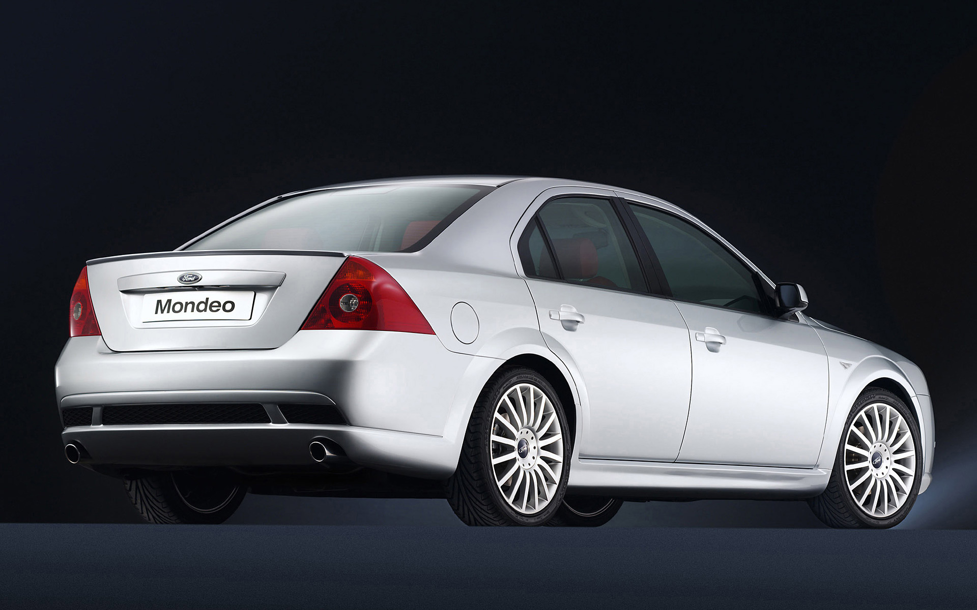  2002 Ford Mondeo ST220 Wallpaper.