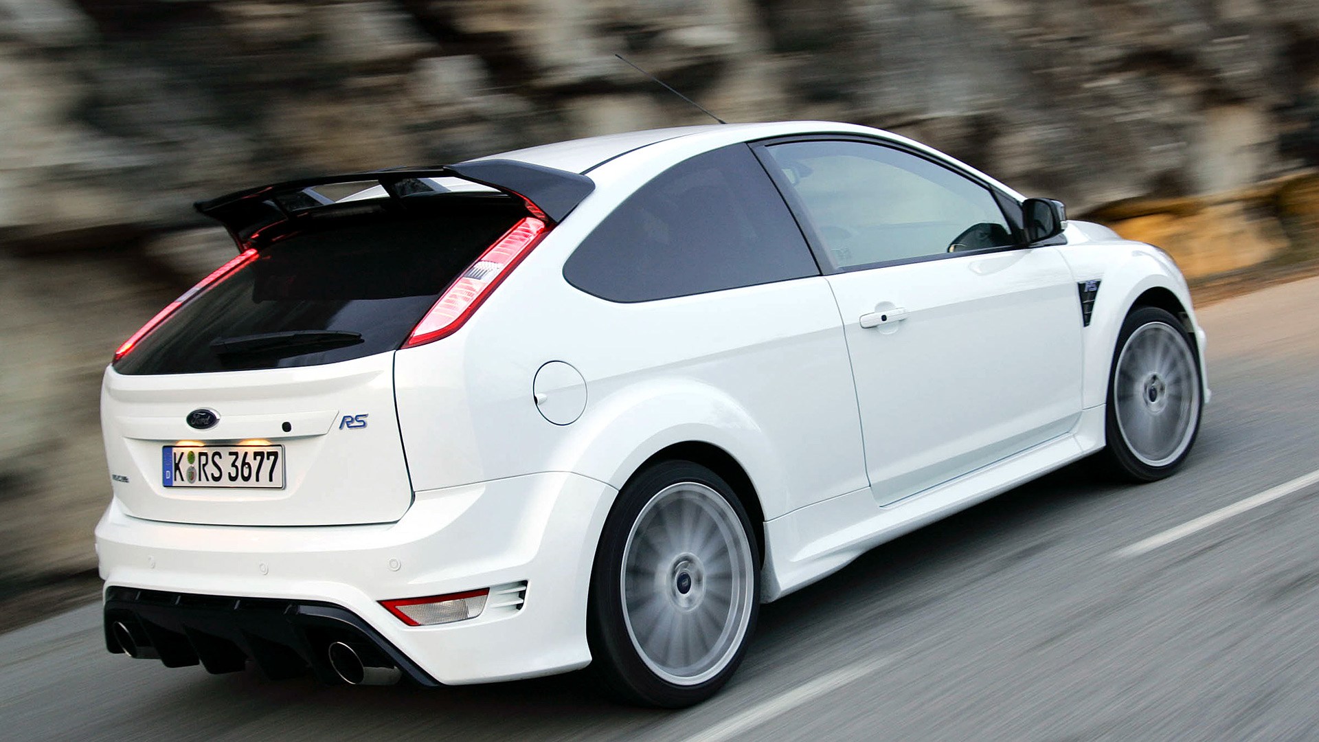 2009 Ford Focus RS Wallpaper.