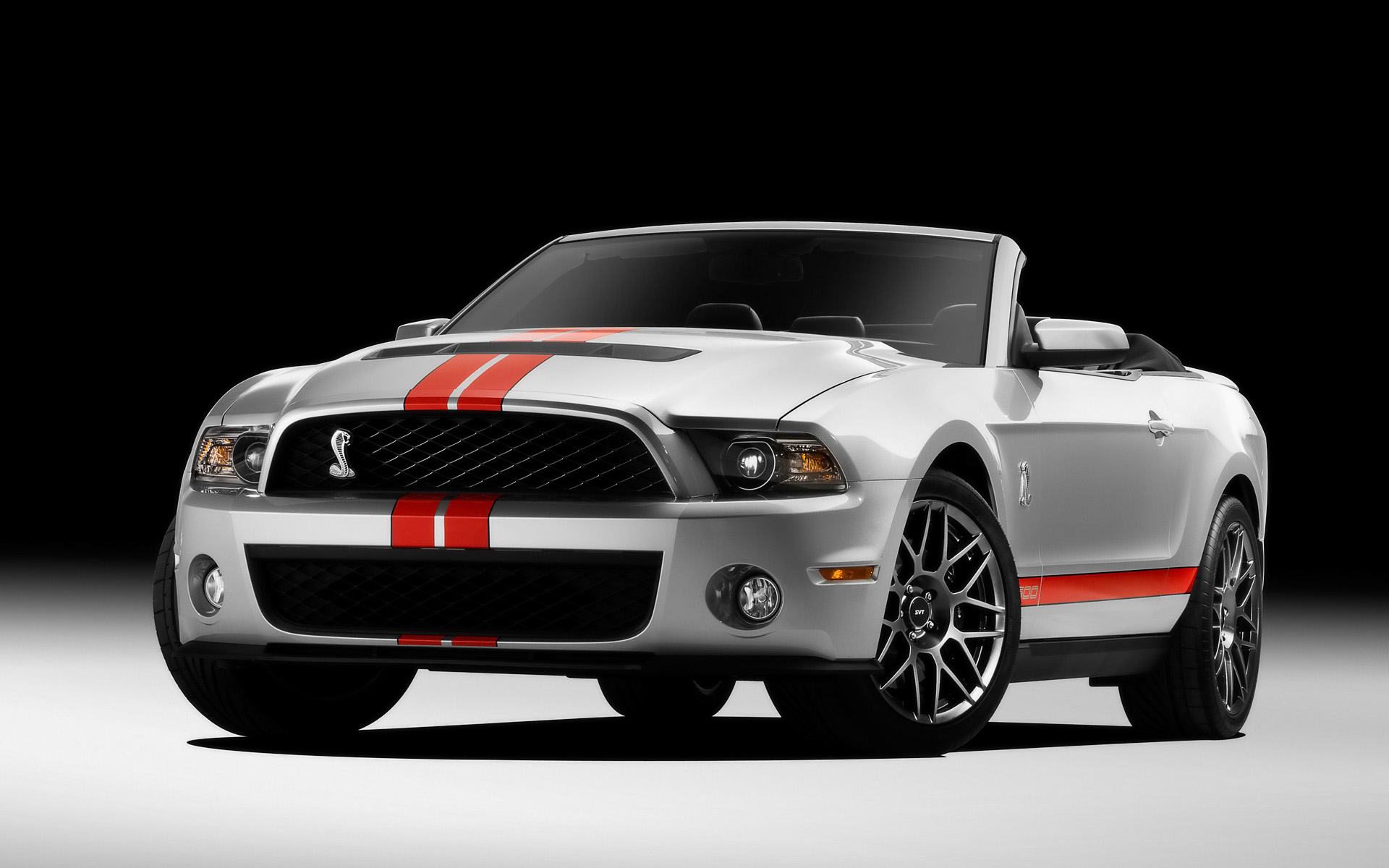  2010 Ford Shelby Mustang GT500 Wallpaper.