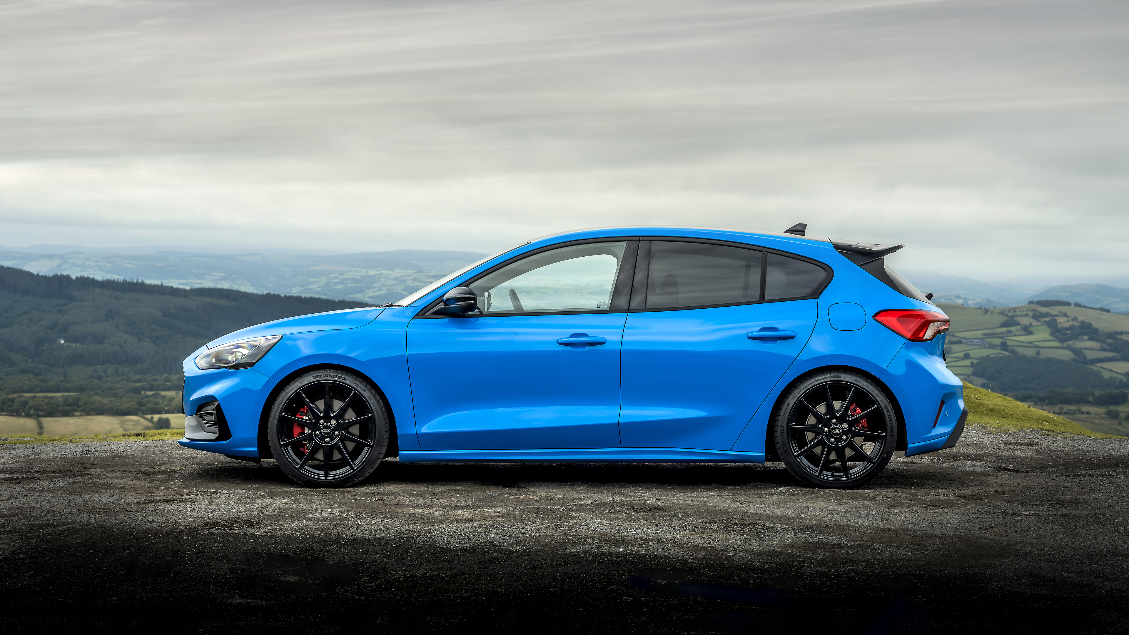  2022 Ford Focus ST Edition Wallpaper.