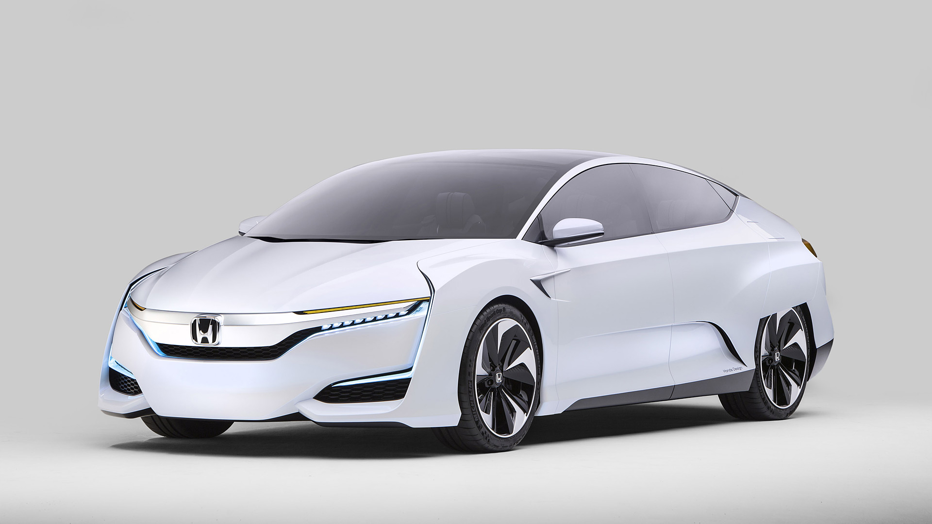  2015 Honda FCV Concept Wallpaper.
