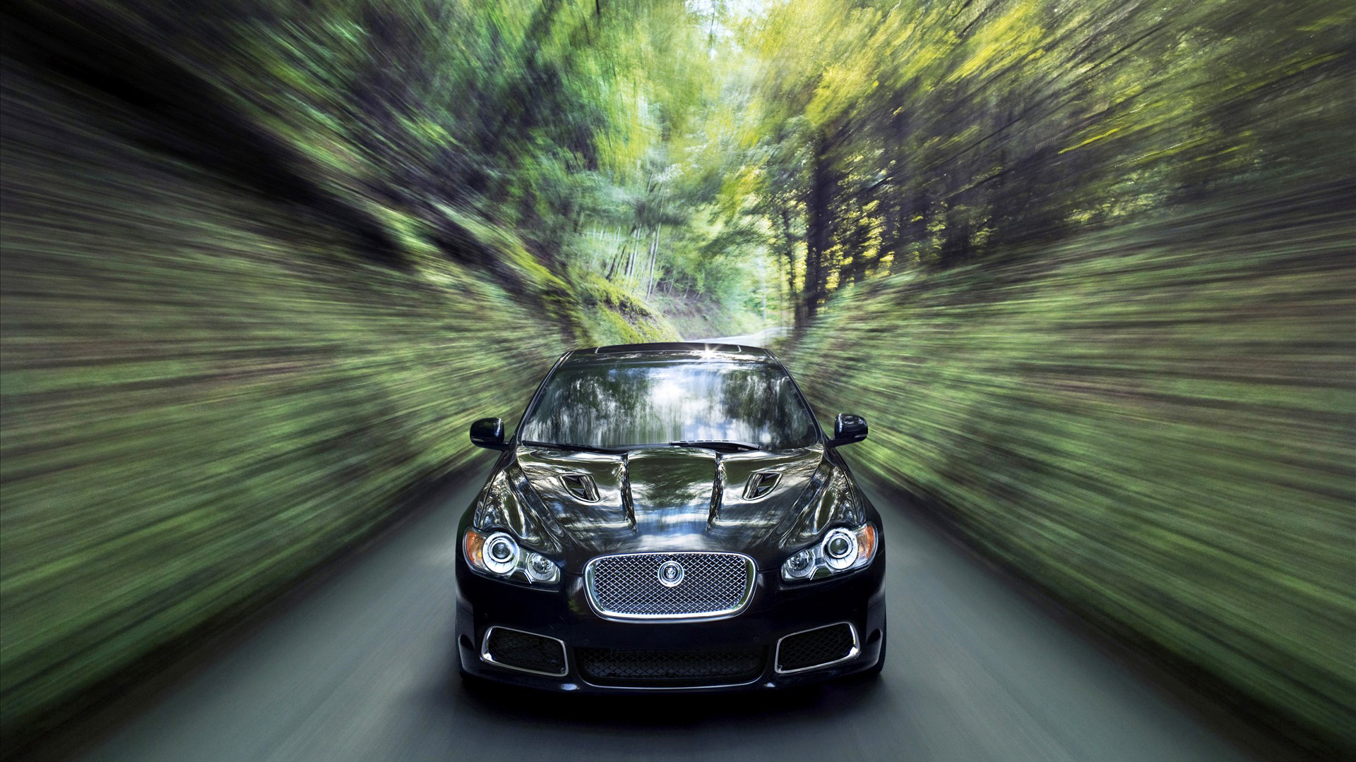  2010 Jaguar XFR Wallpaper.