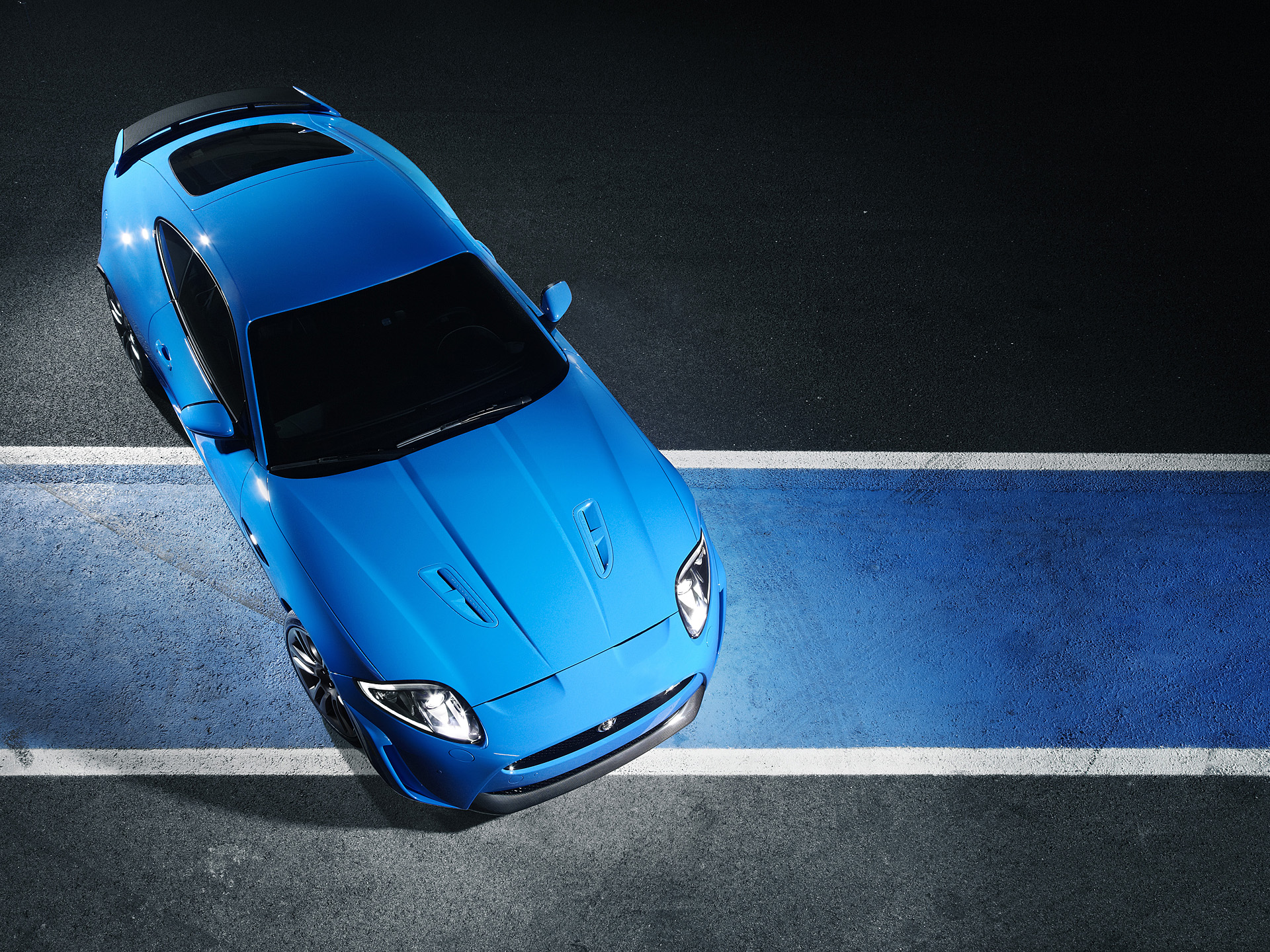  2011 Jaguar XKR-S Wallpaper.