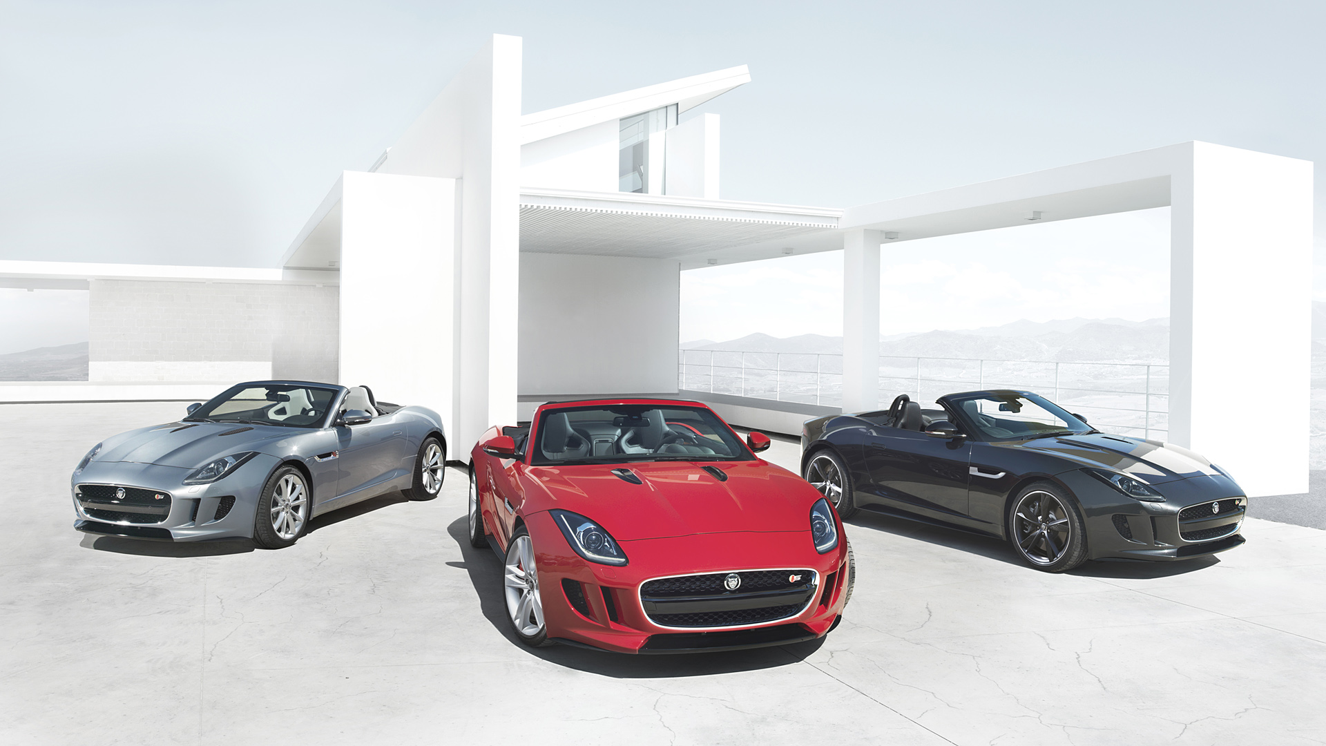  2014 Jaguar F-Type Wallpaper.