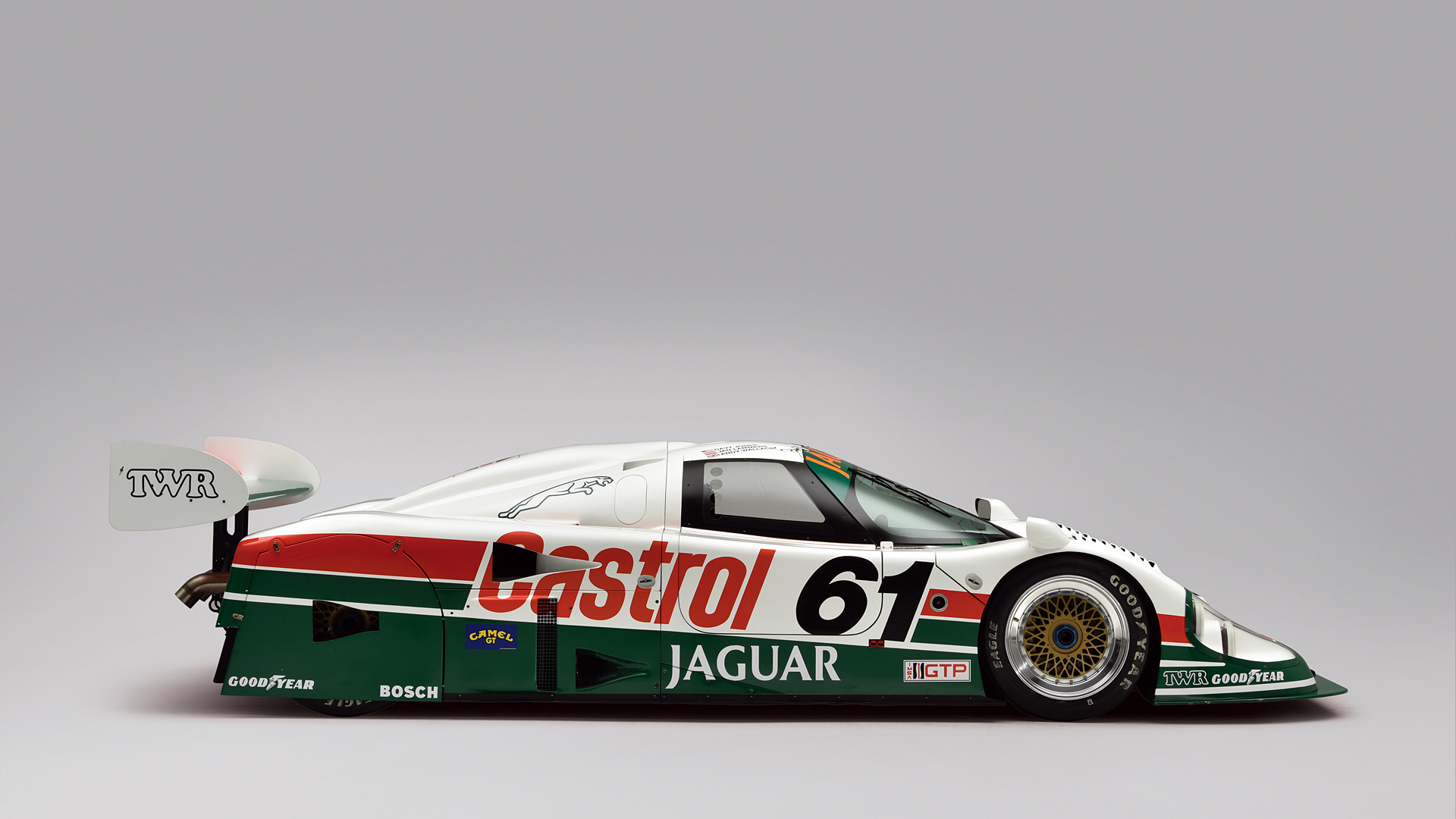 1988 Jaguar XJR-9 Wallpaper.